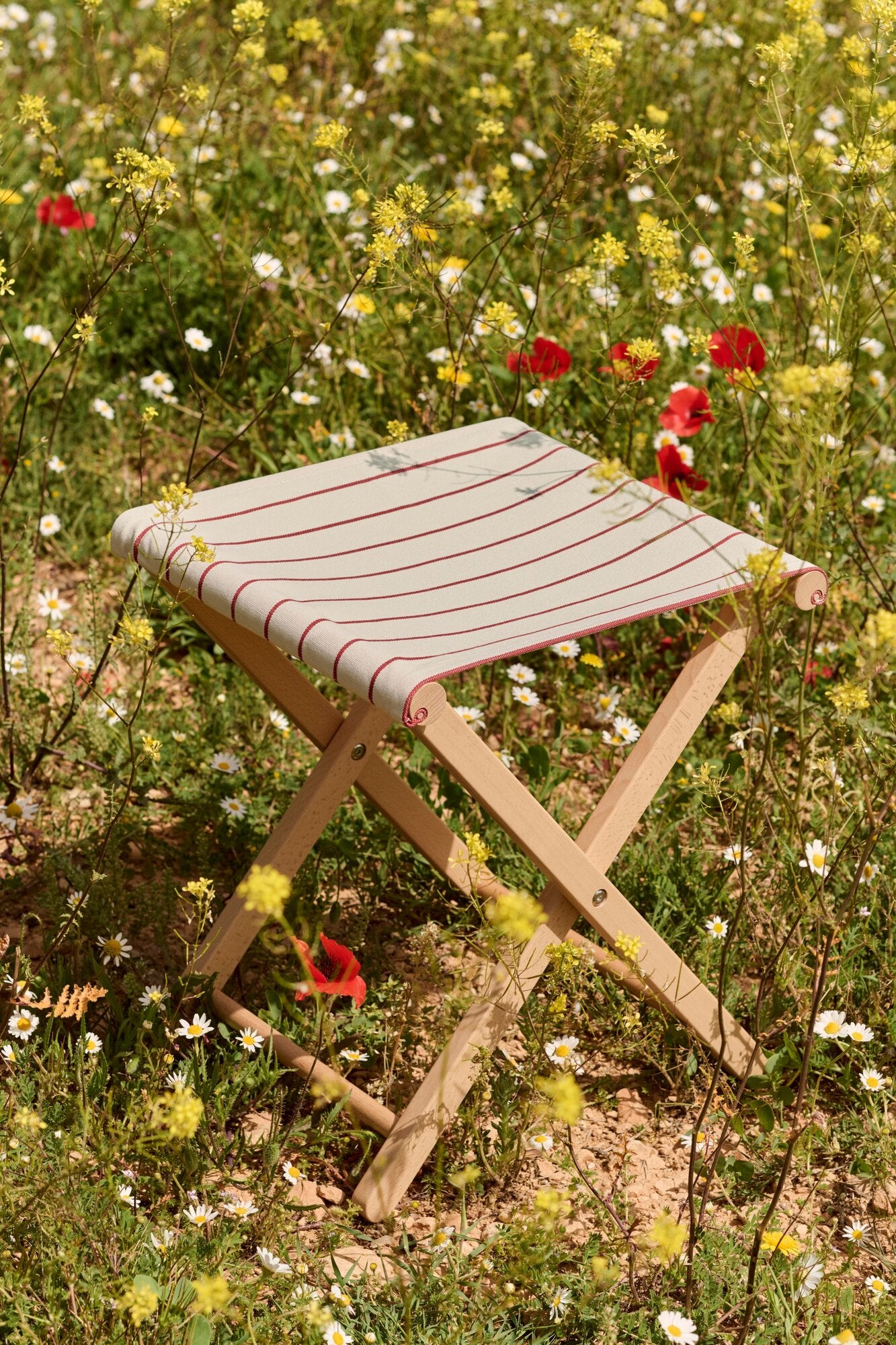 x Jasper Morrison foldeskammel - Beige with red stripe
