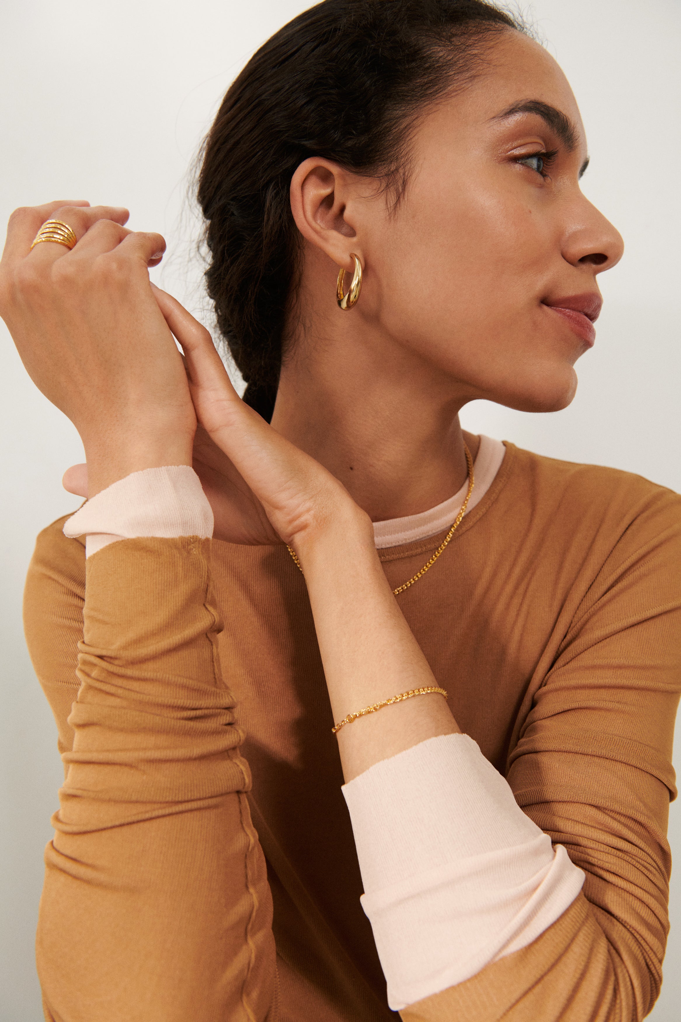 Large Globe huggies - forgyldt