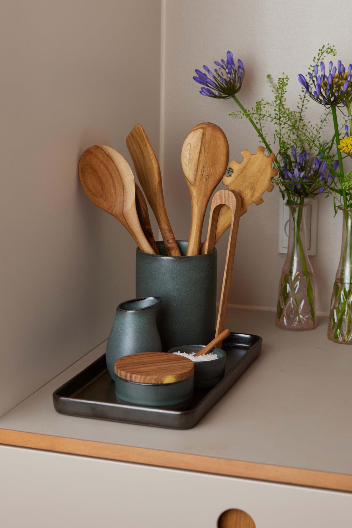 Grydeske, L26 cm – Teak