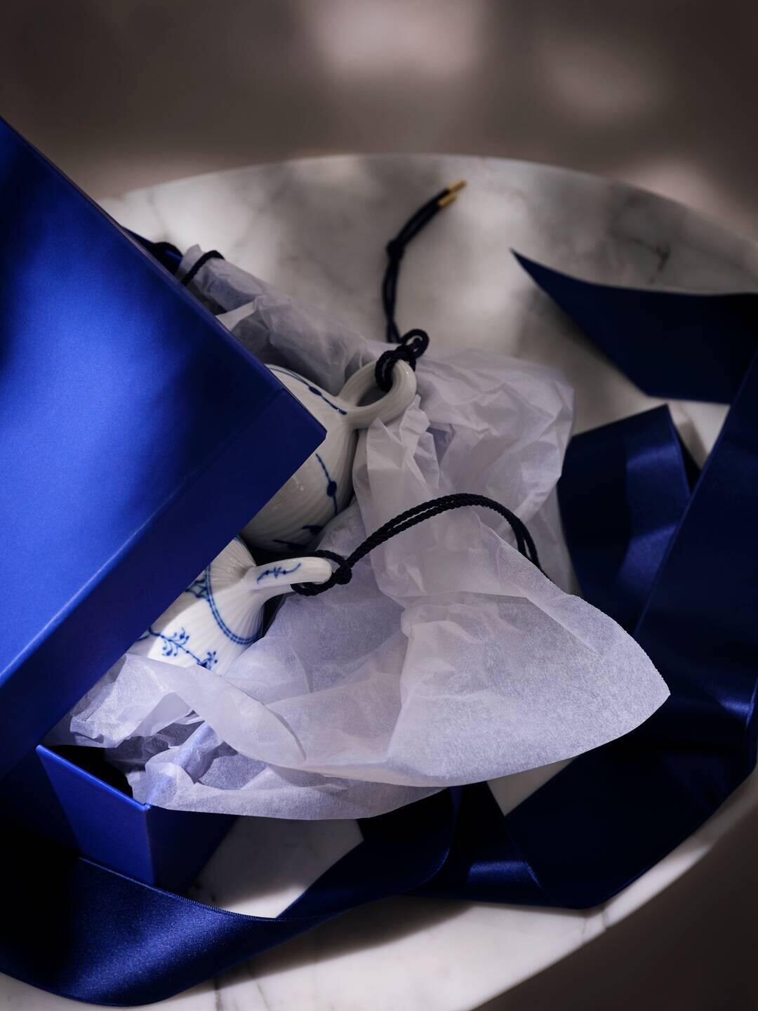 Blå Mega Riflet Julekugle - 2 stk