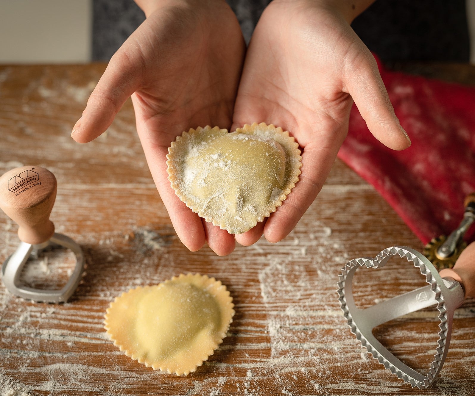 Raviolistempel, hjerte - Ø8 cm.