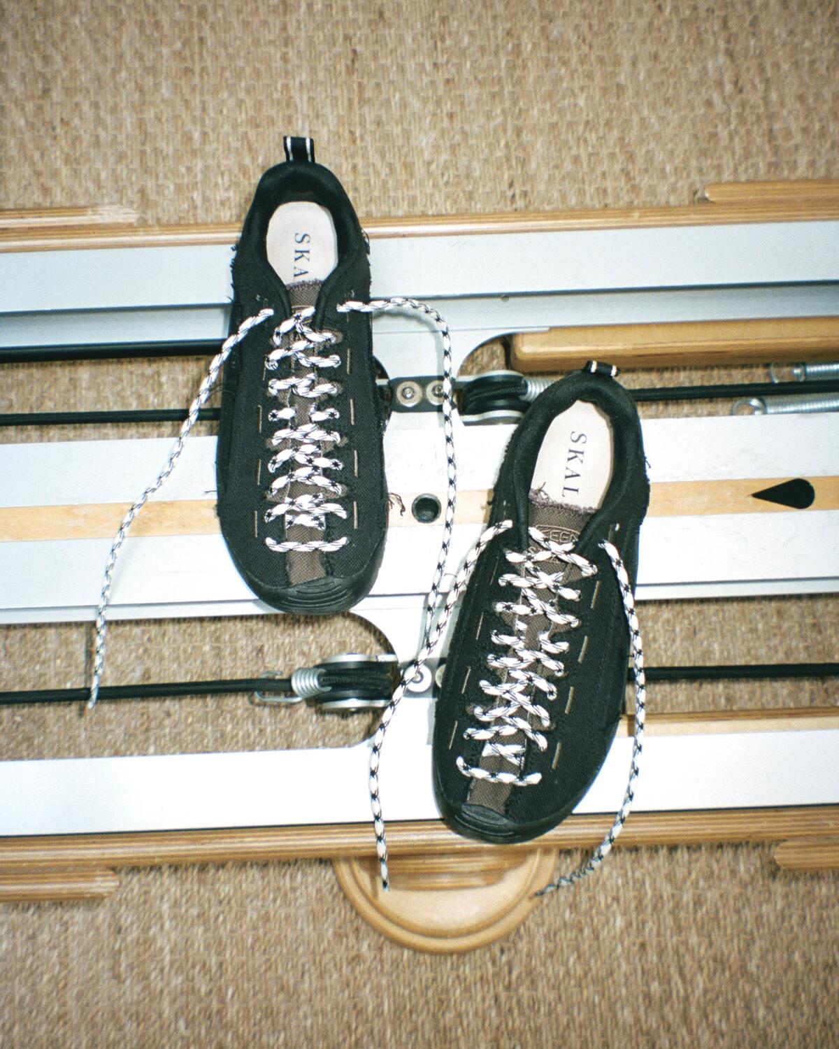 x SKALL Jasper Split sneakers - sort