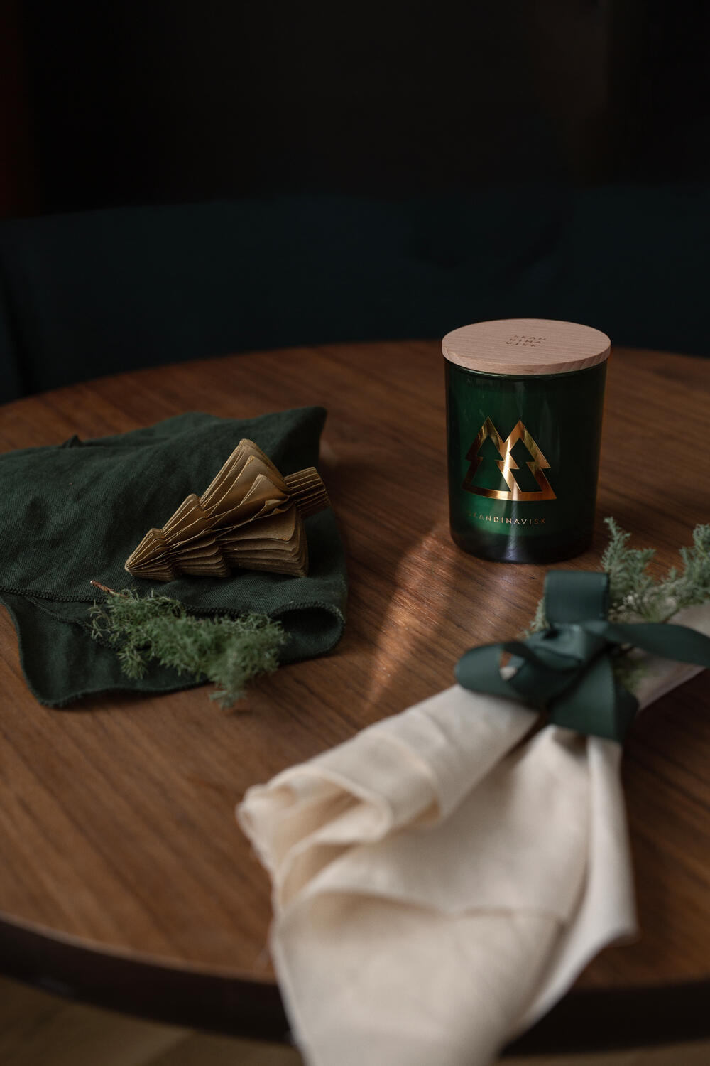 Skog Special Gold Edition duftlys - Forest Green