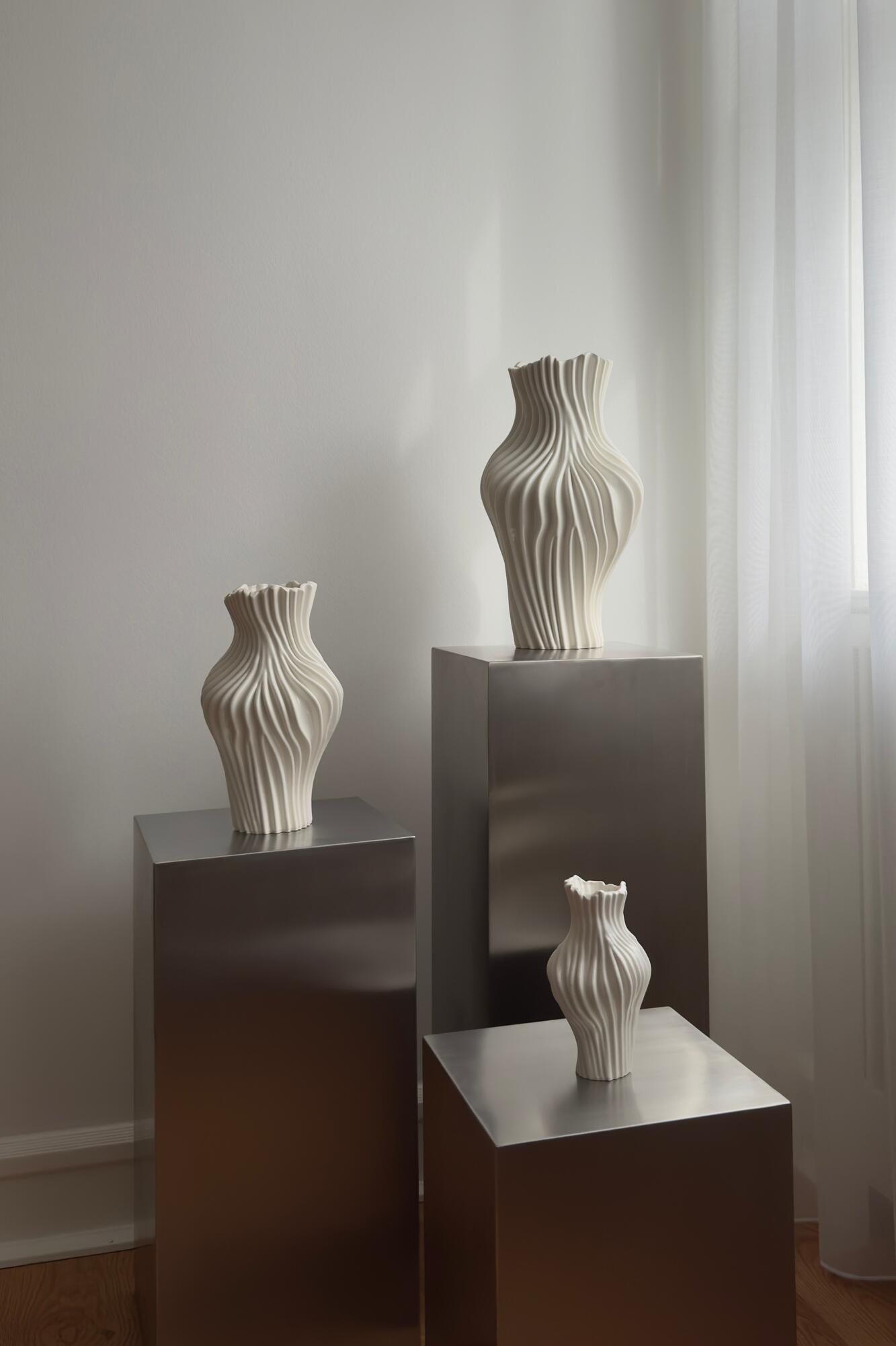 Sculpa vase, H19 cm – Cloud