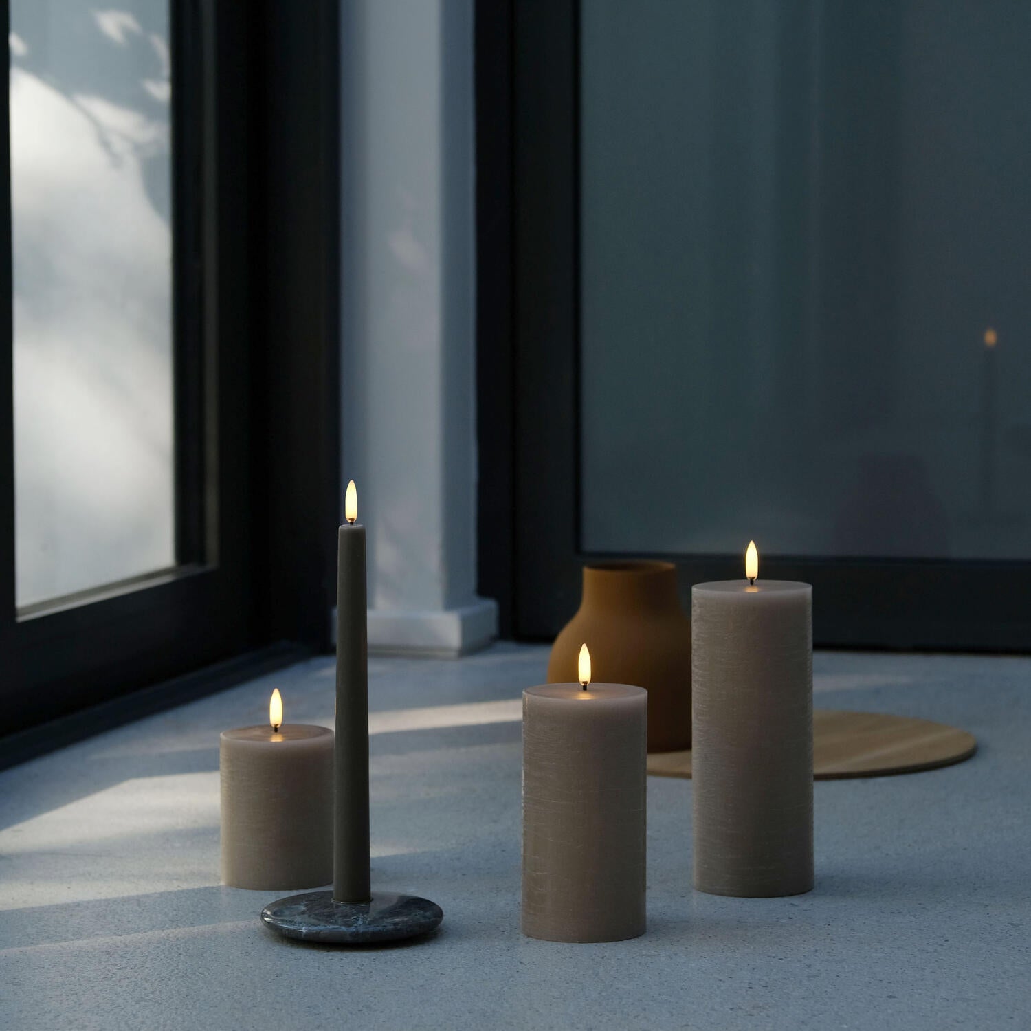 LED Rustic Pillar lys, Sandstone - H10 cm.