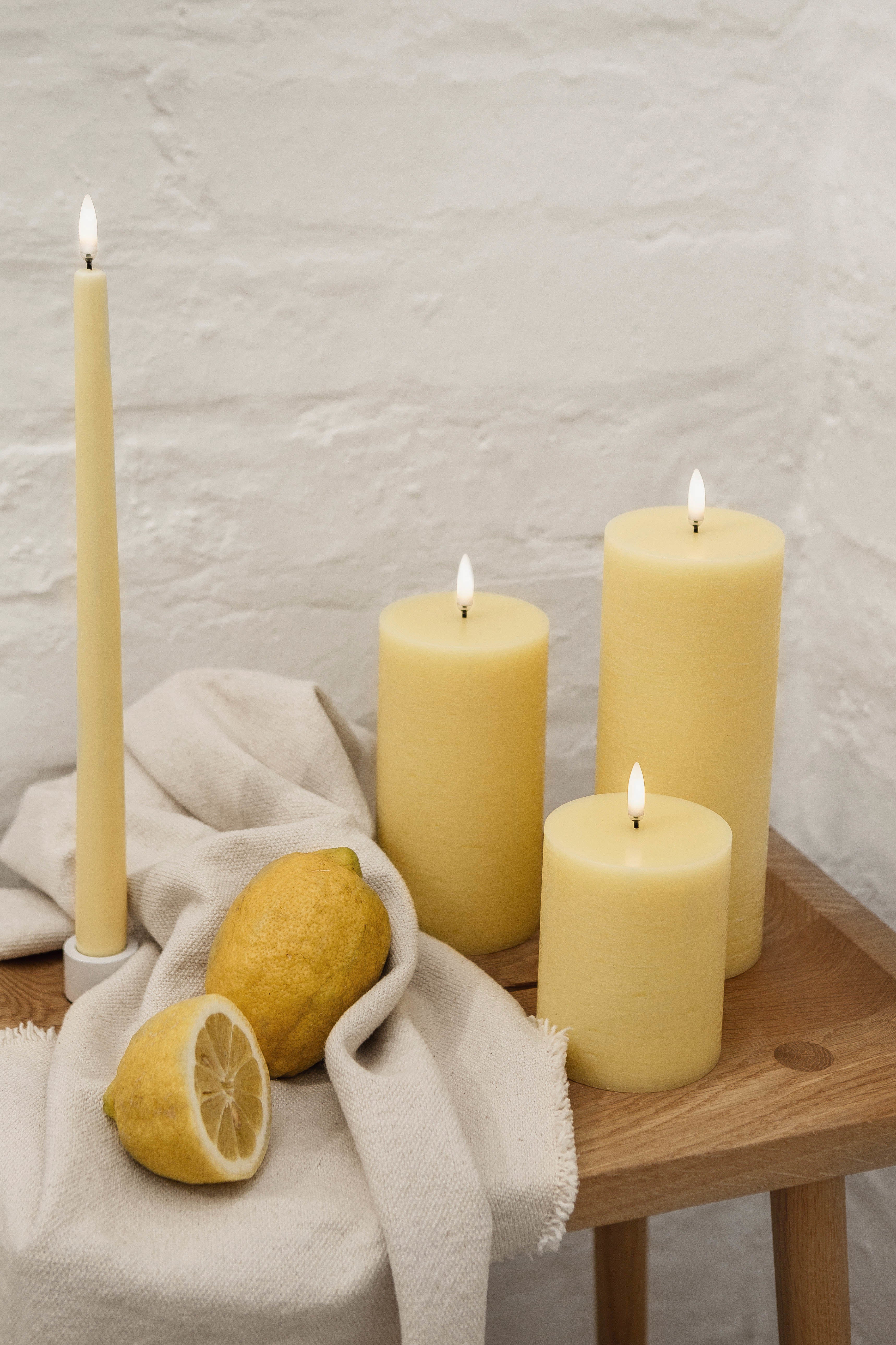 LED Rustic pillar lys, Wheat Yellow - H10 cm.