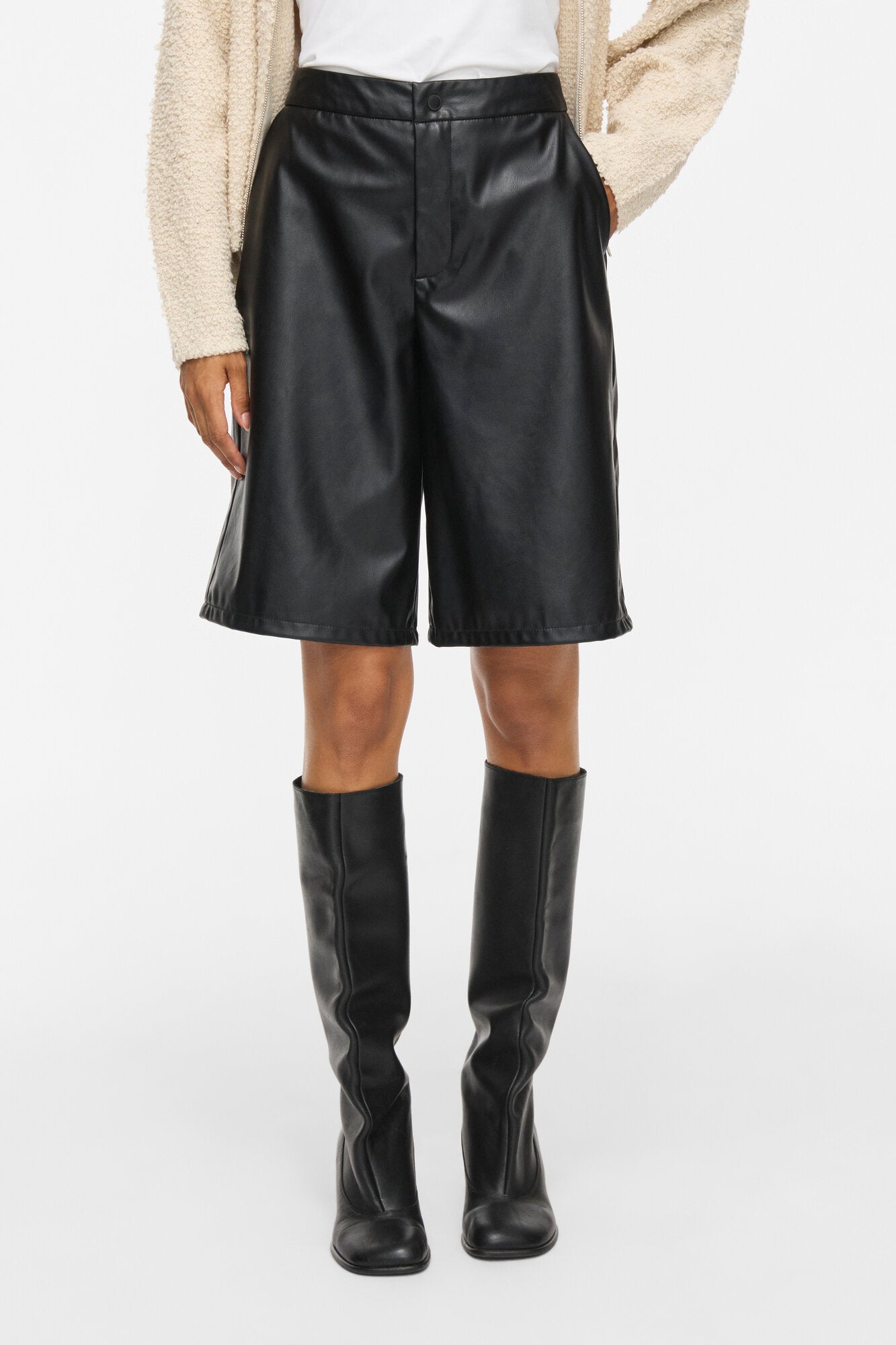 Viannu bermudashorts - Black Beauty