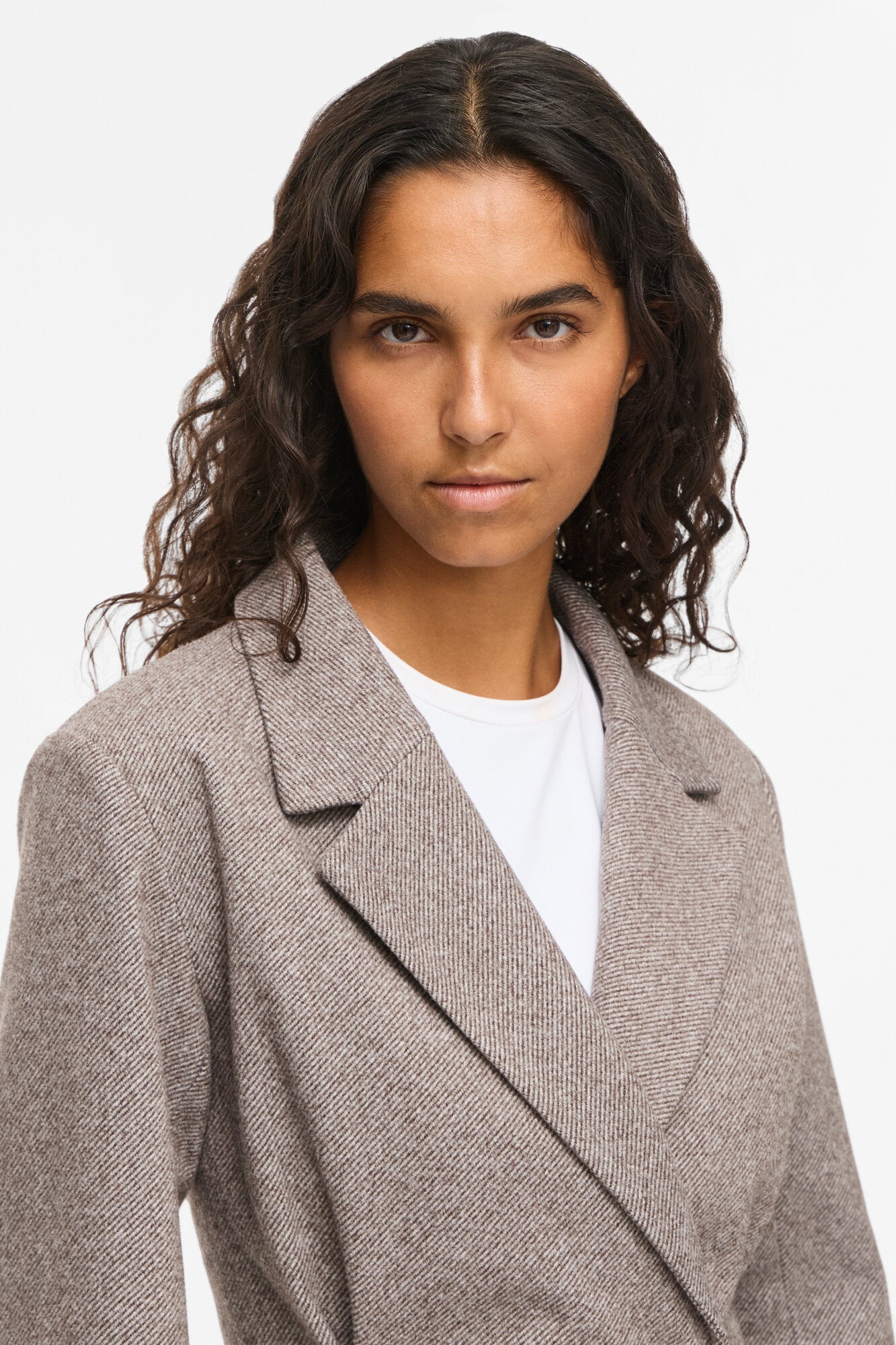 Visolene figursyet blazer – Coffee Bean
