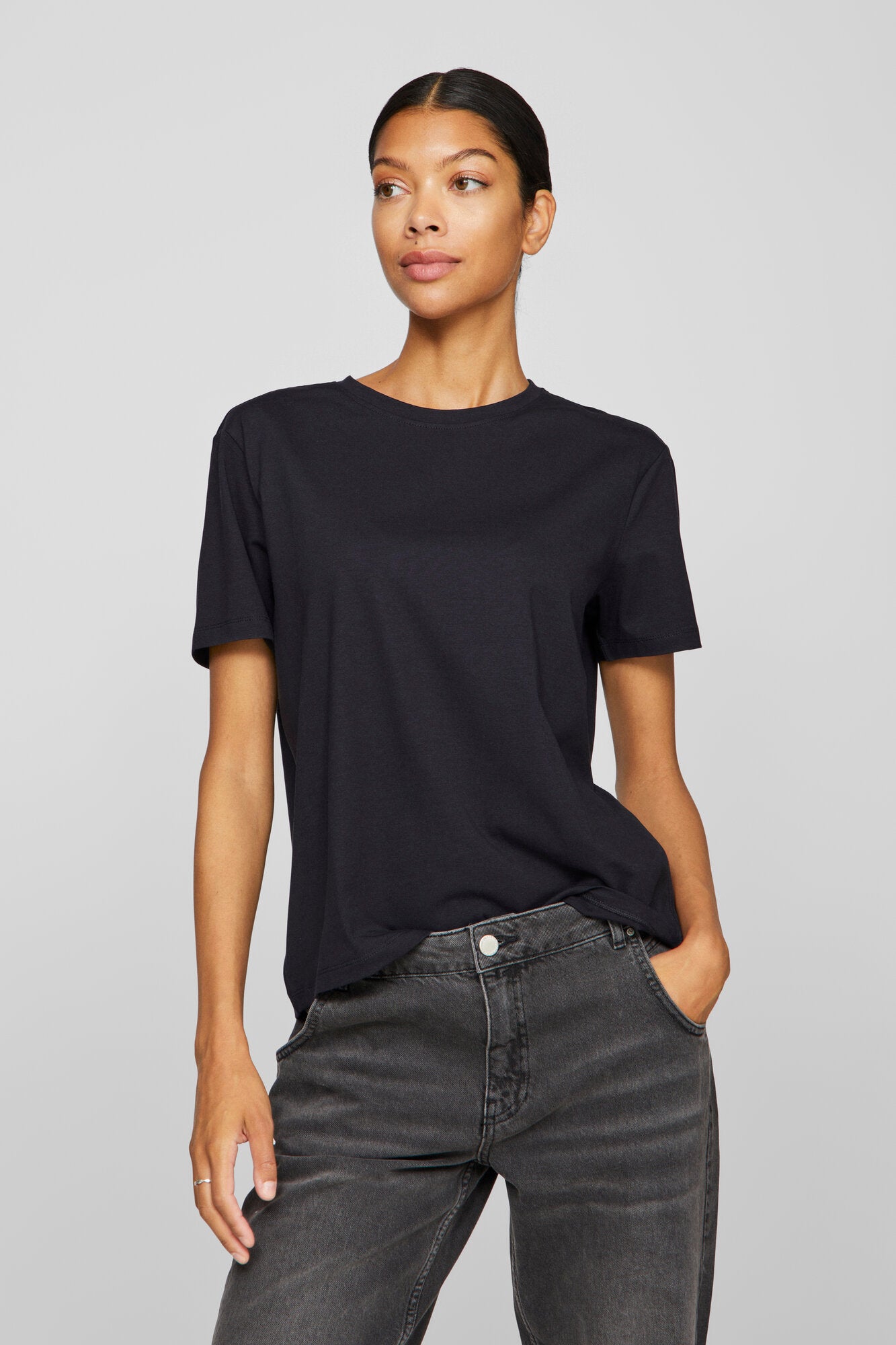Vinora kortærmet t-shirt - Black Beauty
