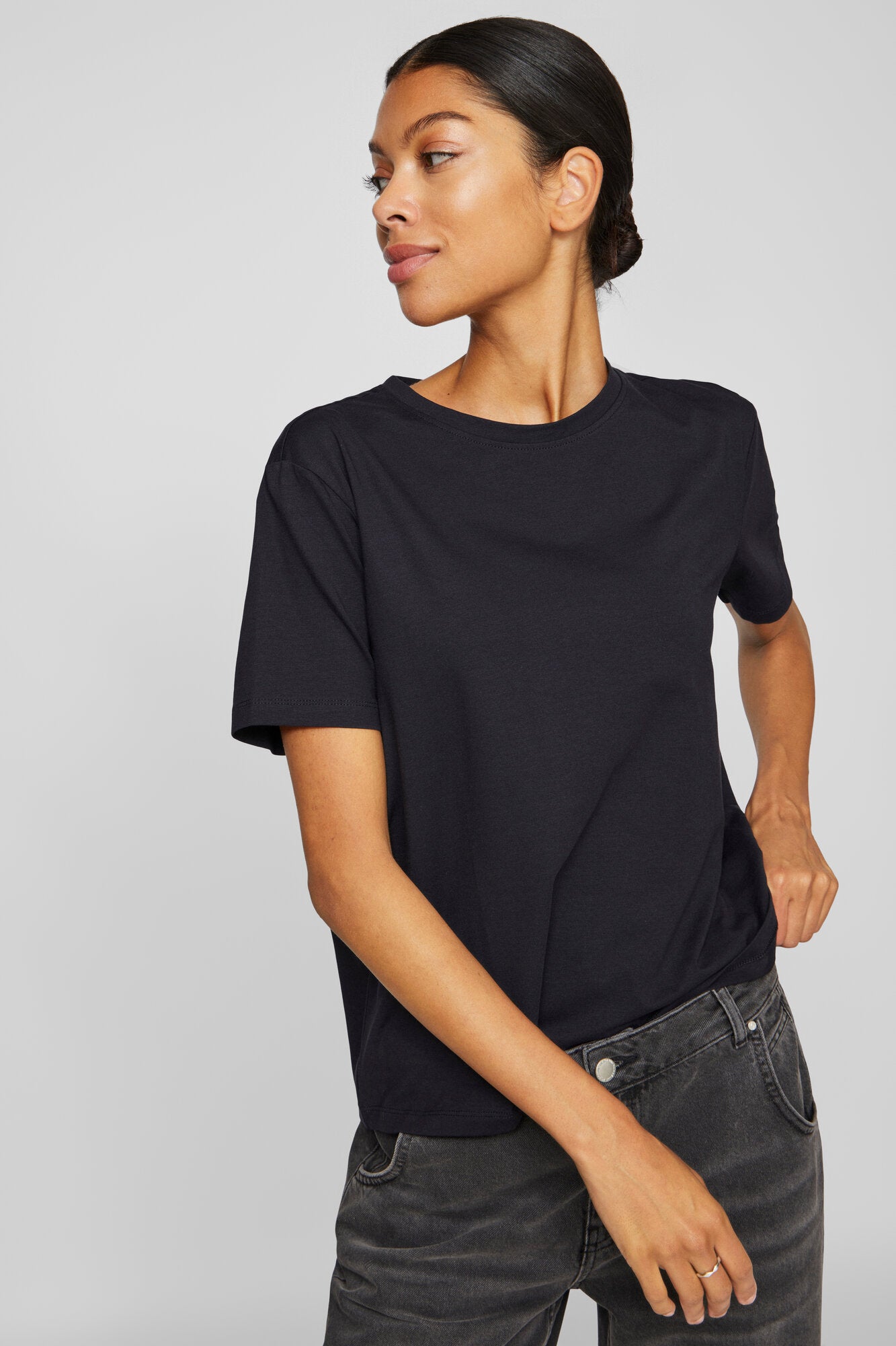 Vinora kortærmet t-shirt - Black Beauty