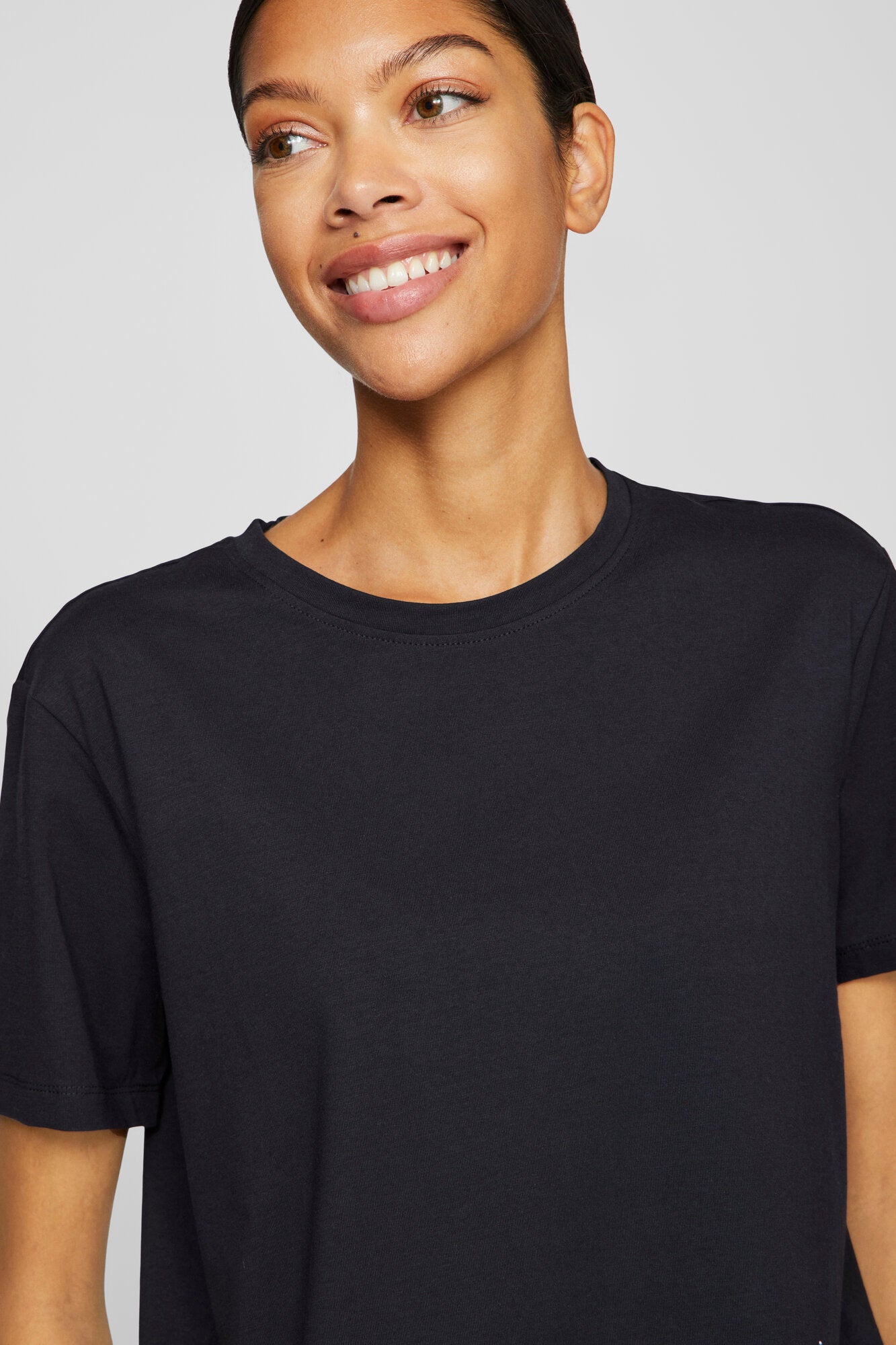 Vinora kortærmet t-shirt - Black Beauty