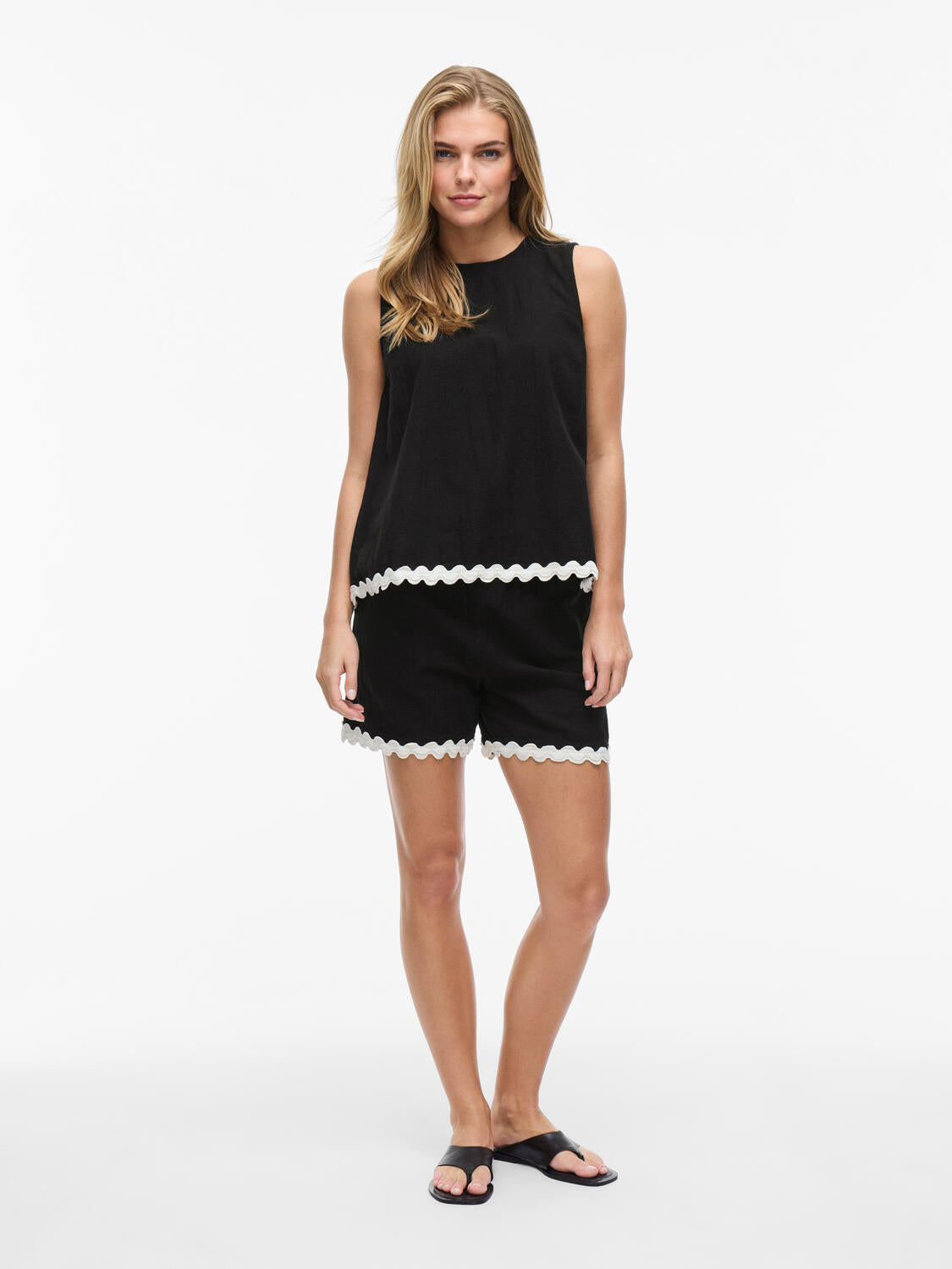 Vimanda Wavy top - Black Beauty