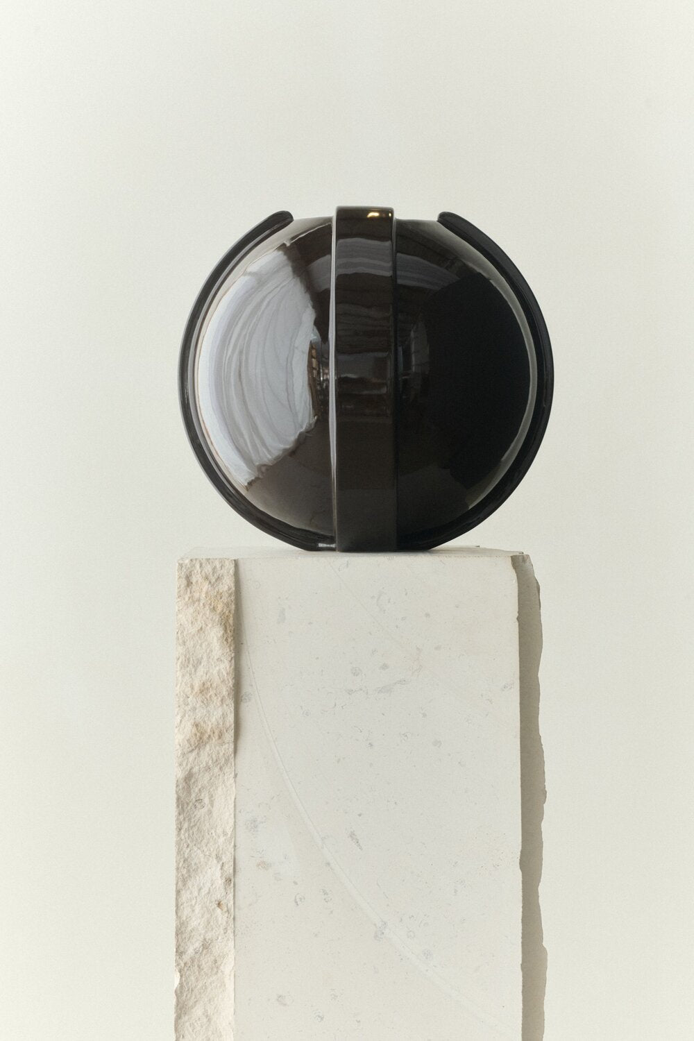 VINCI Vase 01, Dark Brown - H29 cm.