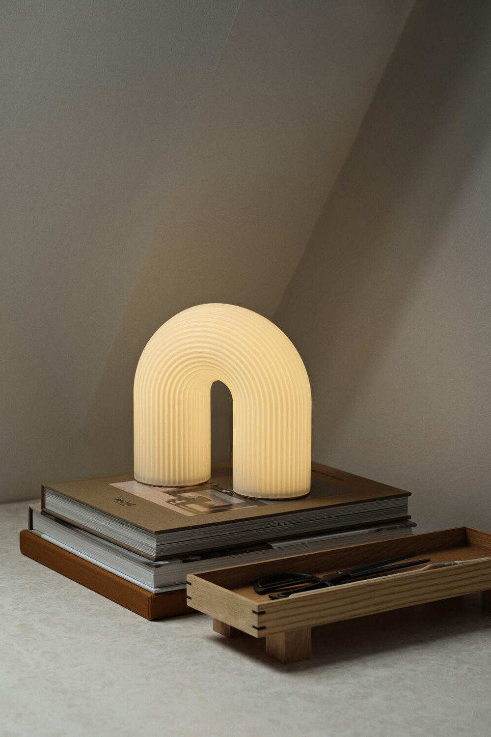 Vuelta bordlampe - hvid