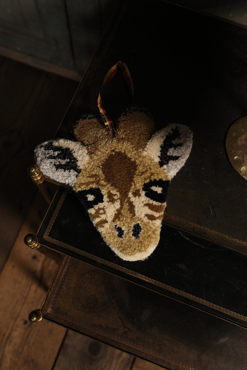 Gimpy Giraffe ophæng - Brown