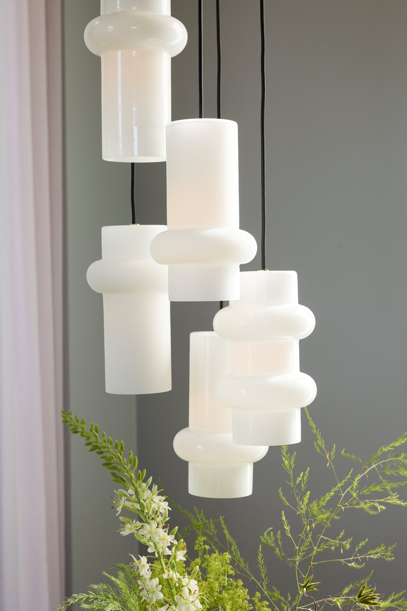 Pilule Dobbel pendel, 15x25 cm - blank hvid