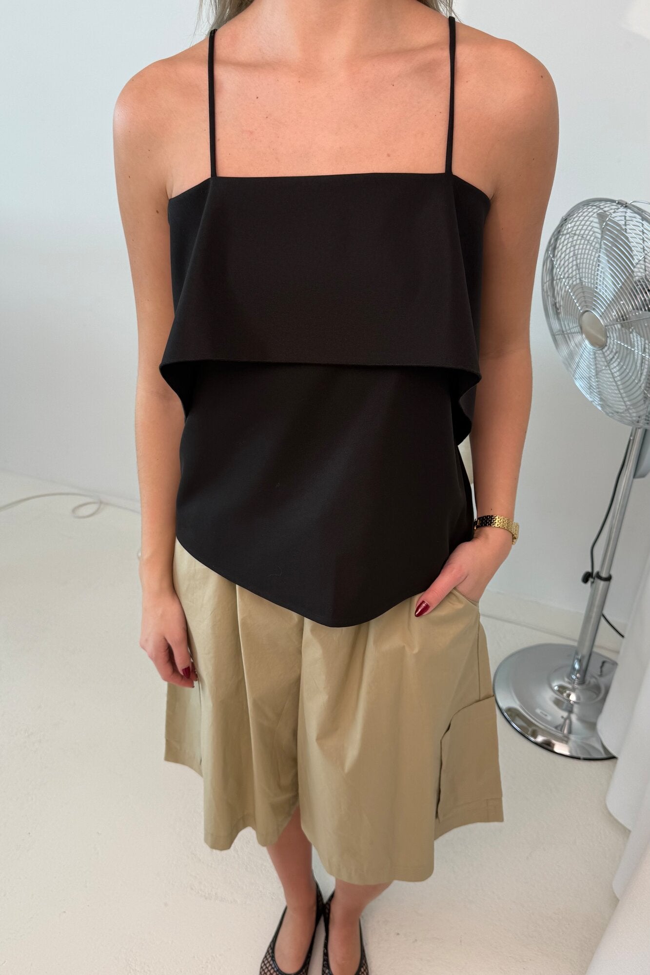 Viindira top - sort