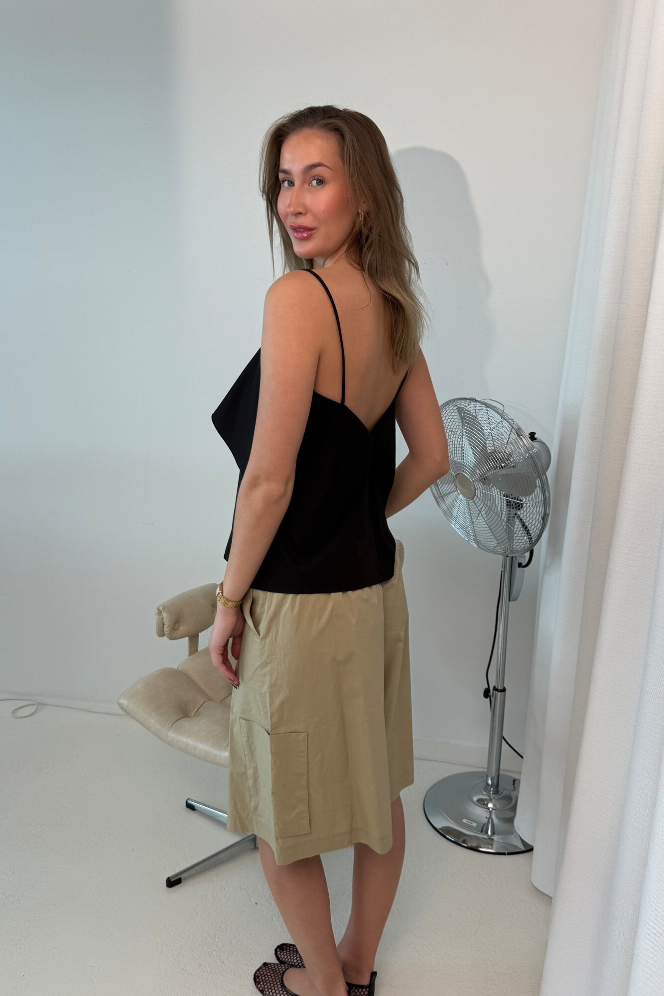 Viindira top - sort