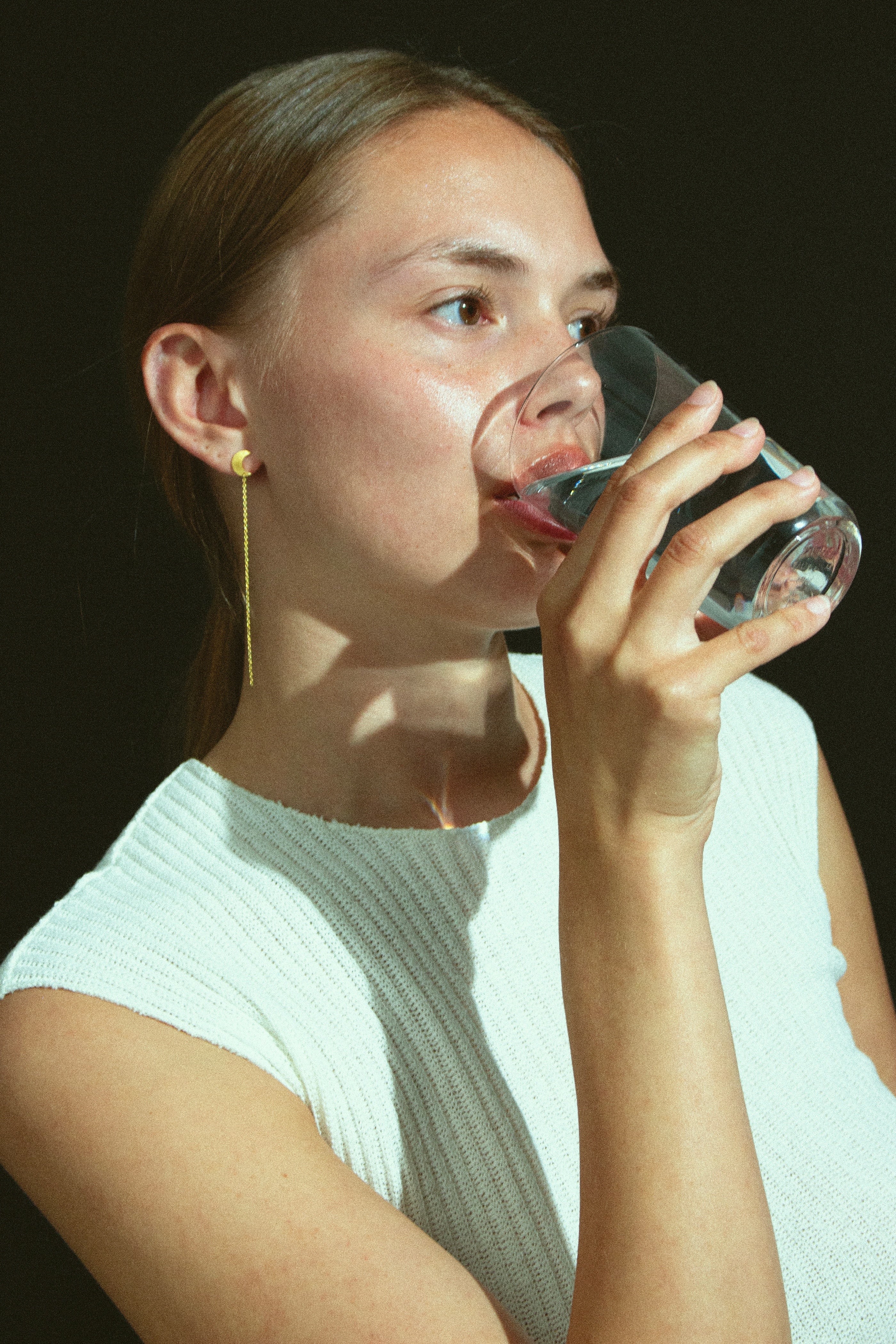 Half Moon Chain ørestik - forgyldt