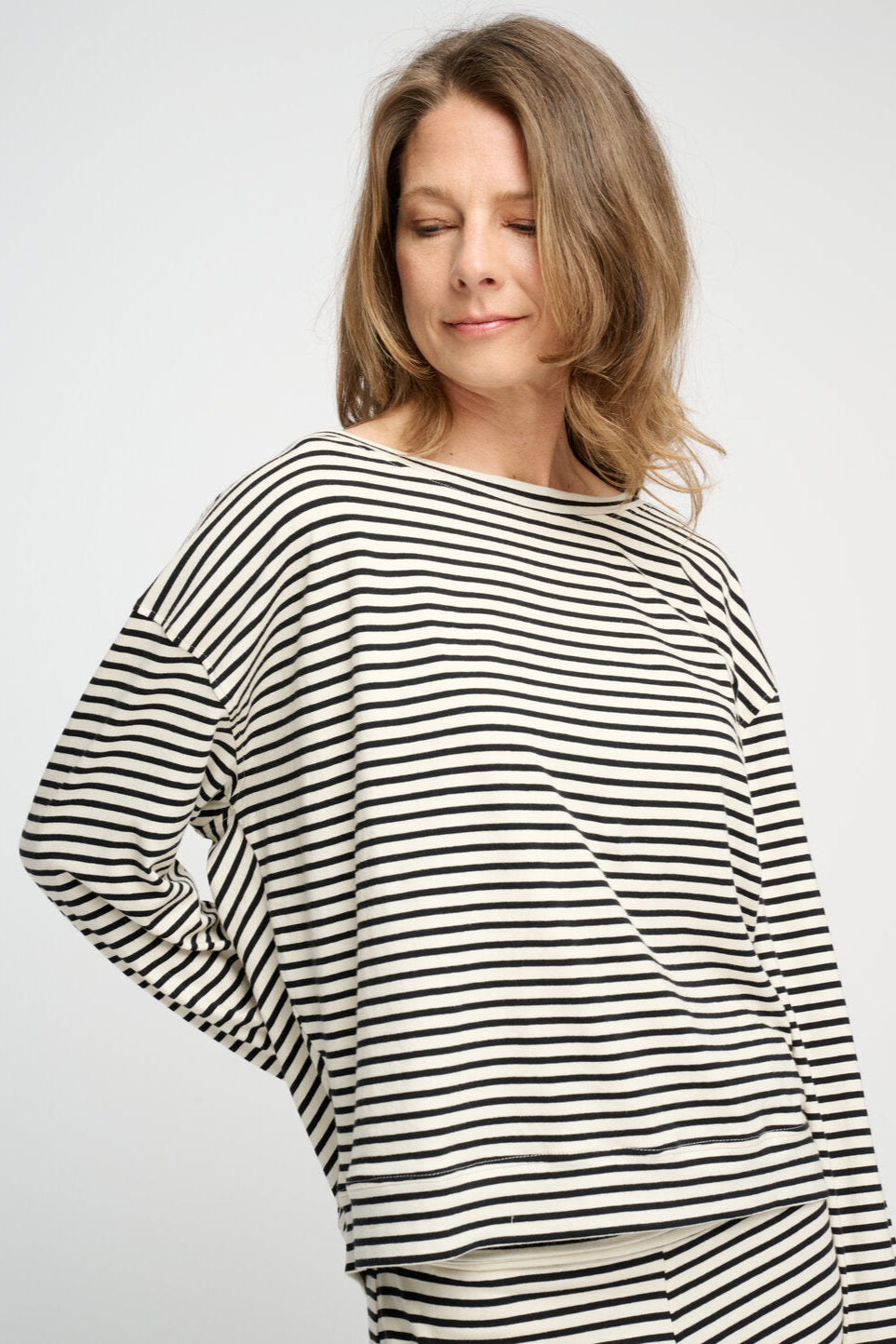 Moments stripe langærmet t-shirt - ecru/moonless night