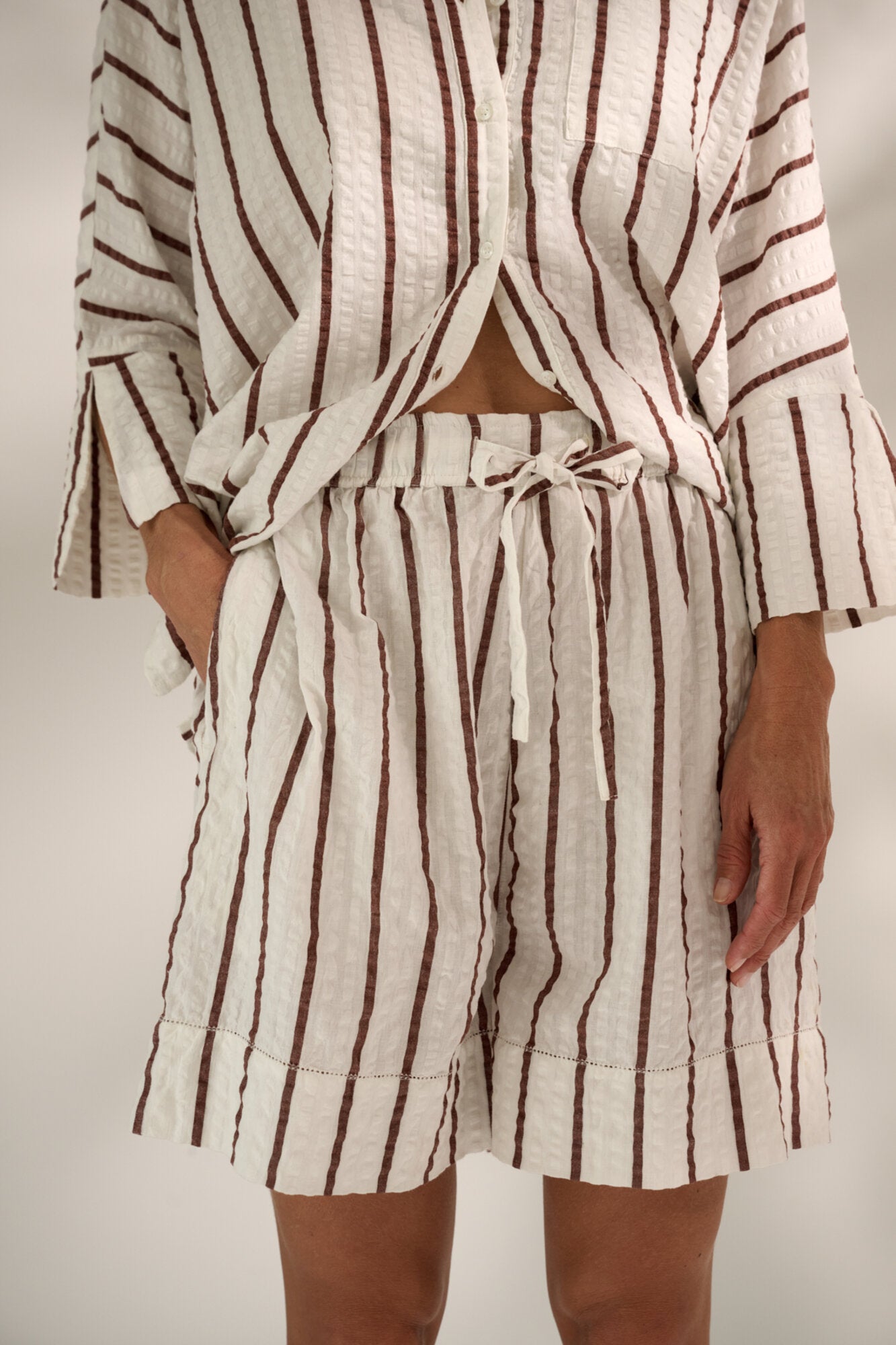 Wake wave stripe shorts - Ecru/terra