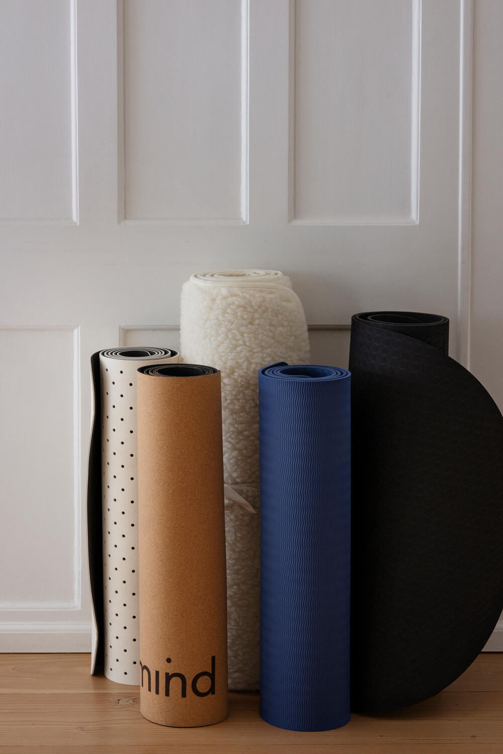 Oval yogamåtte - mørkebrun