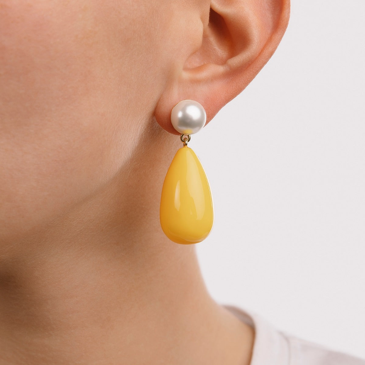 Eshvi ESHVI Drop perleøreringe - gul - Bahne