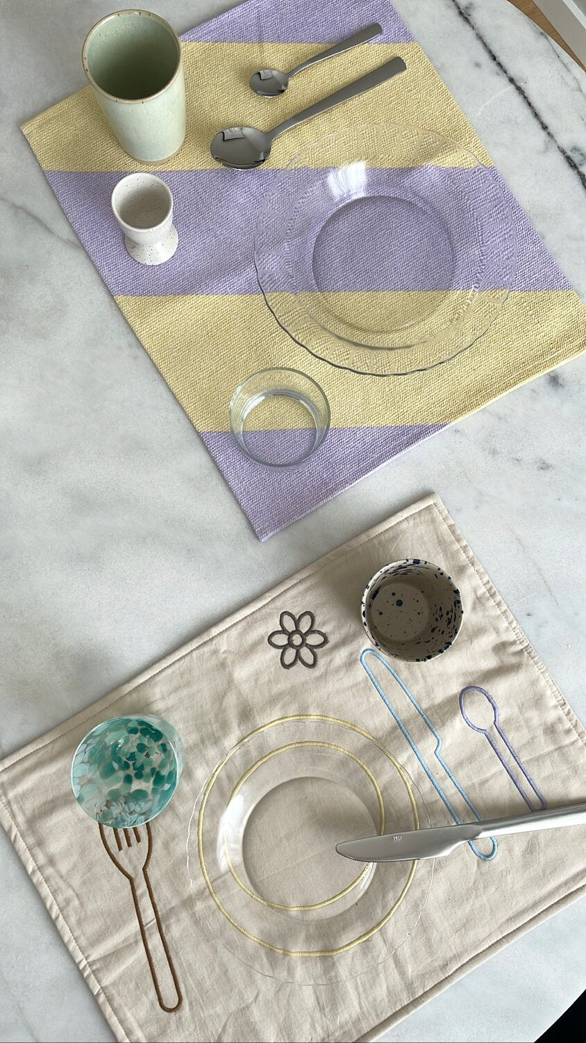 Dækkeserviet skrå - gul/lilla