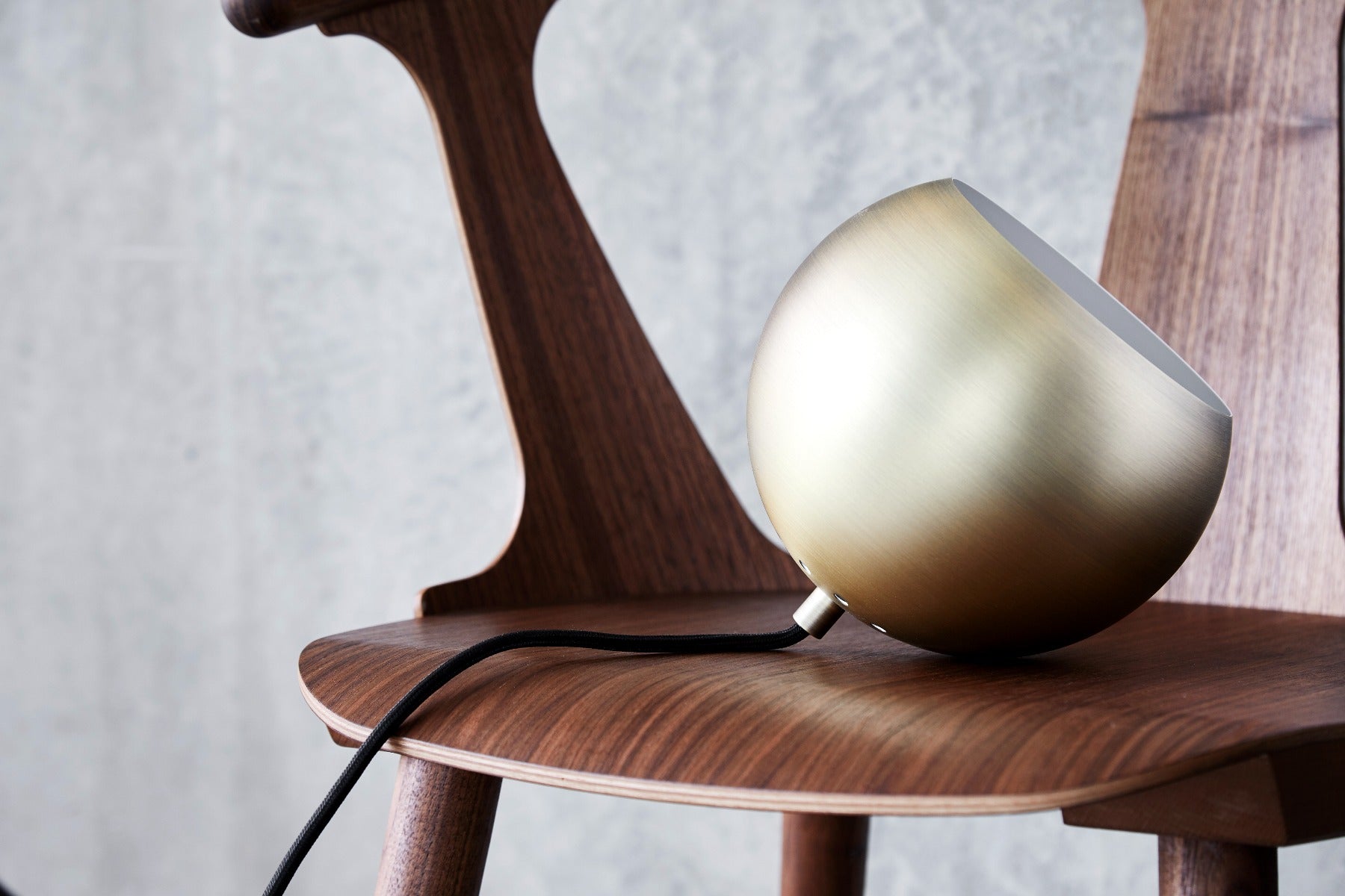 Frandsen Ball pendant lampe - Ant Brass Matt - Ø:18 - Bahne