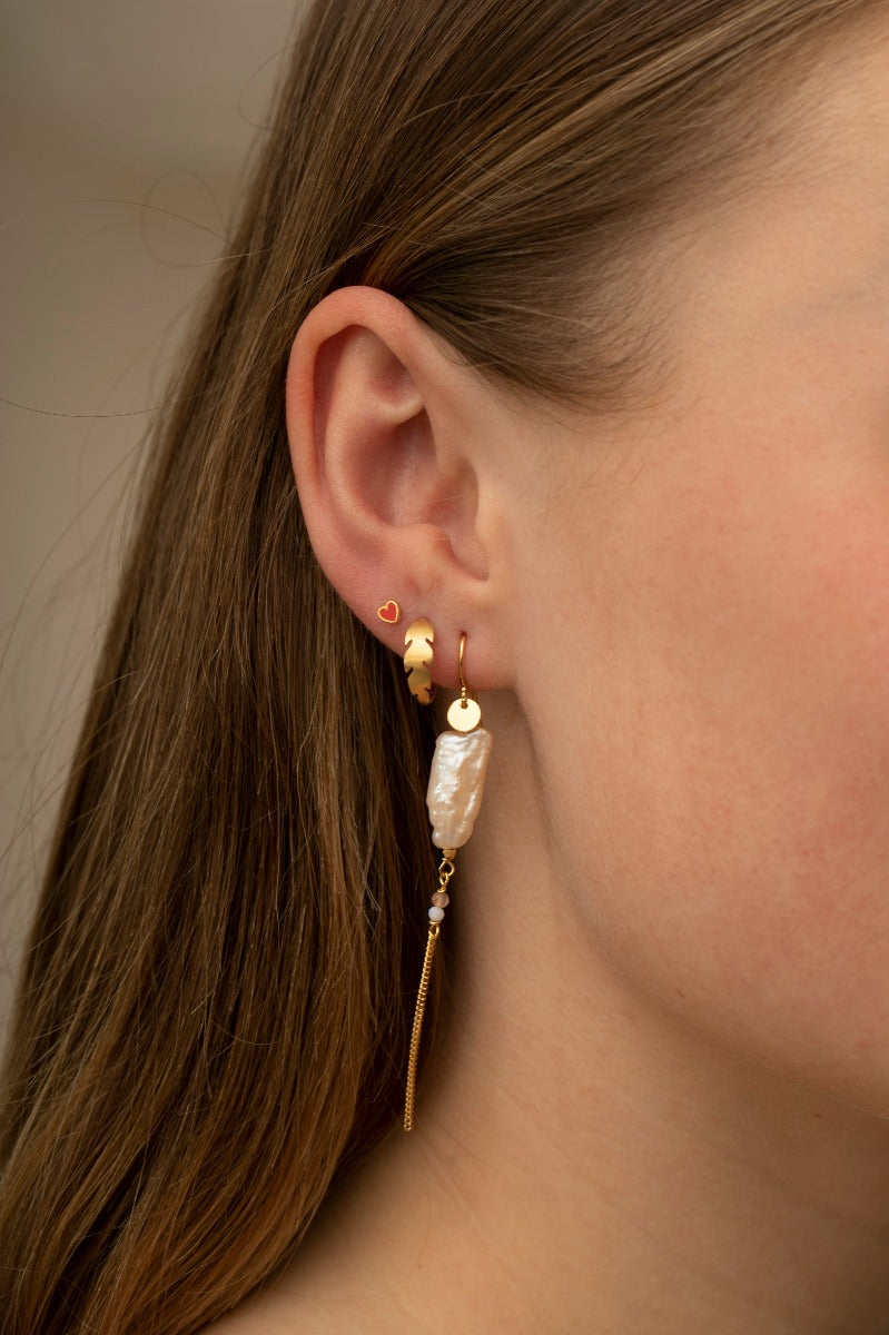 Long Baroque pearl med kæde  - forgyldt