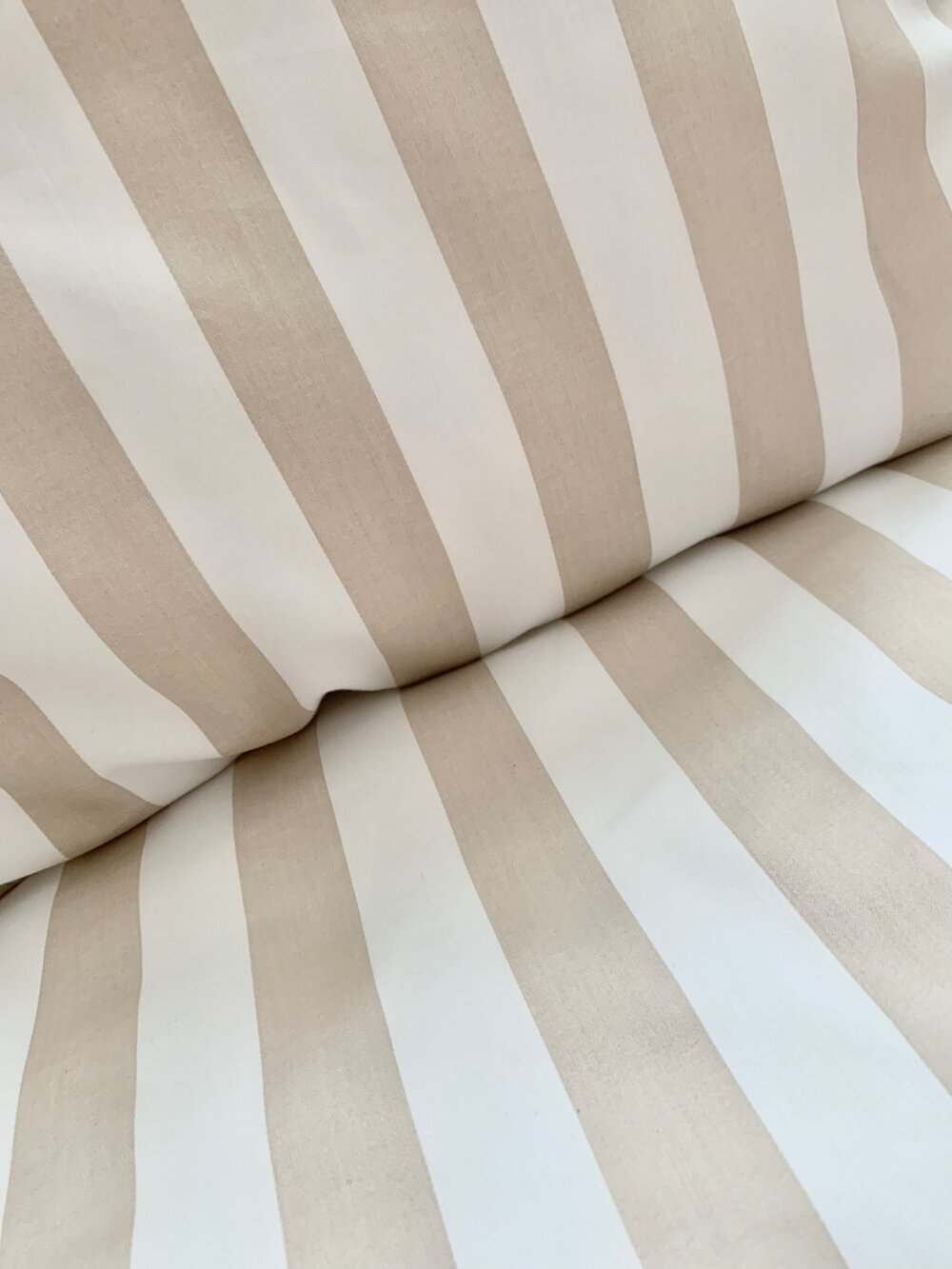 Blok Strib sengetøj - sand/hvid