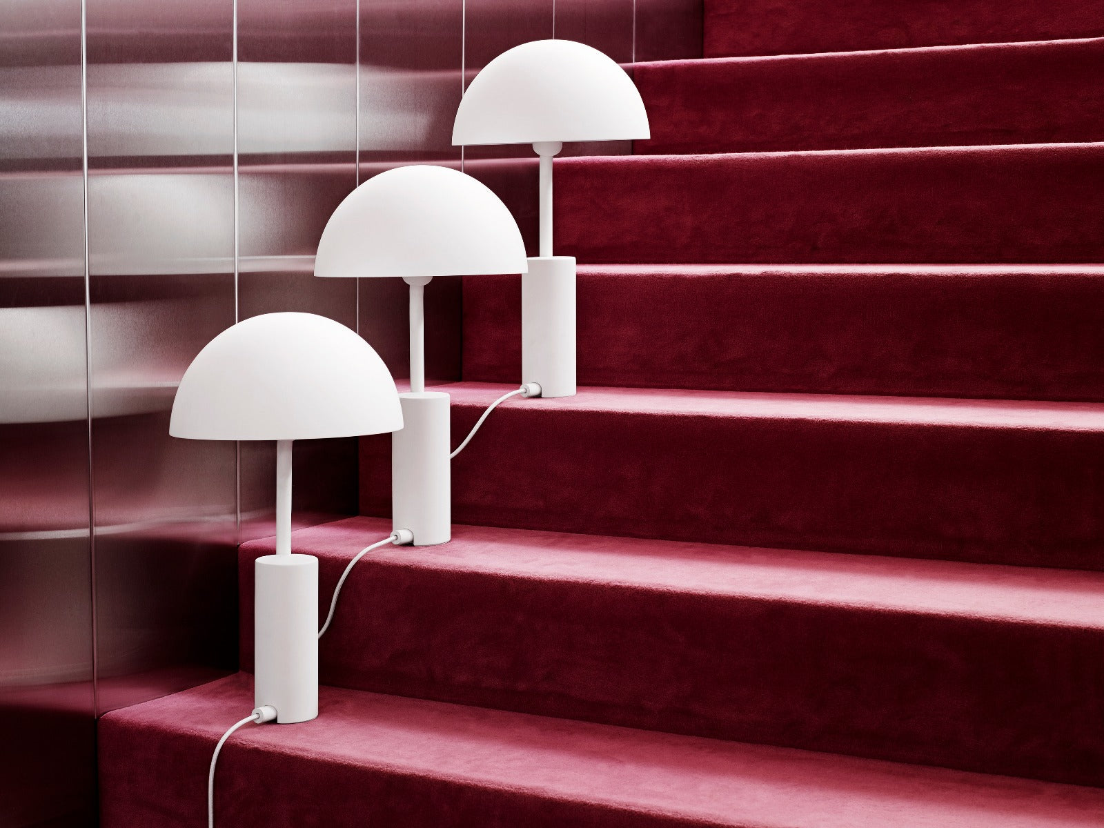 Normann Copenhagen Cap Table bordlampe - hvid - Bahne