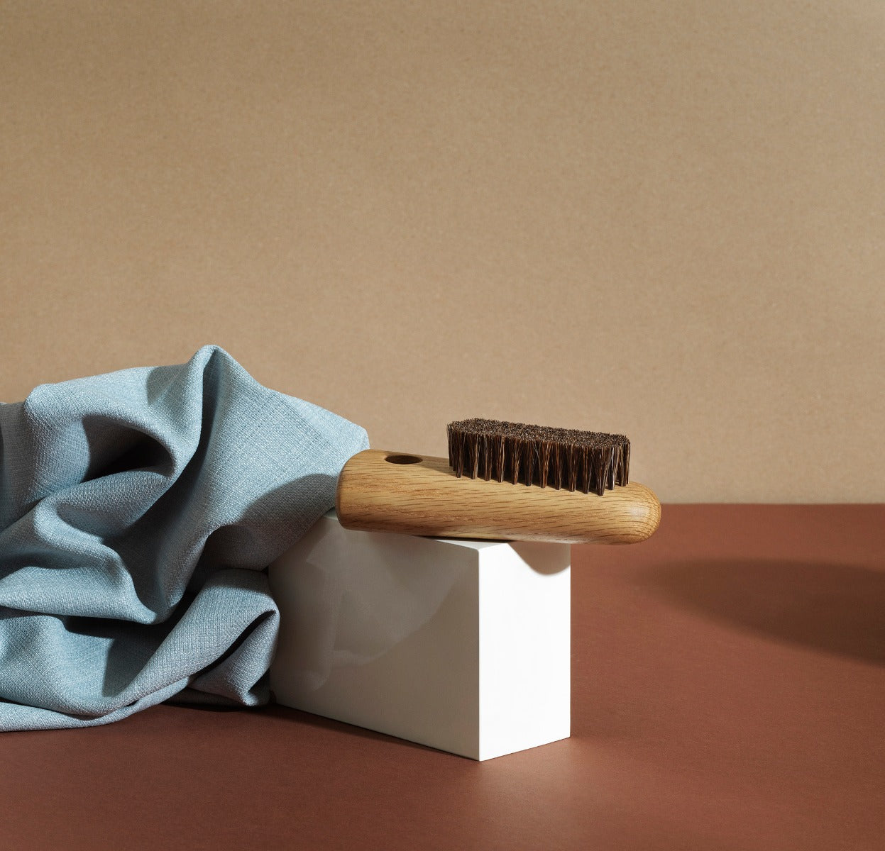 Normann Copenhagen Nift børste, eg - H: 15 cm. - Bahne