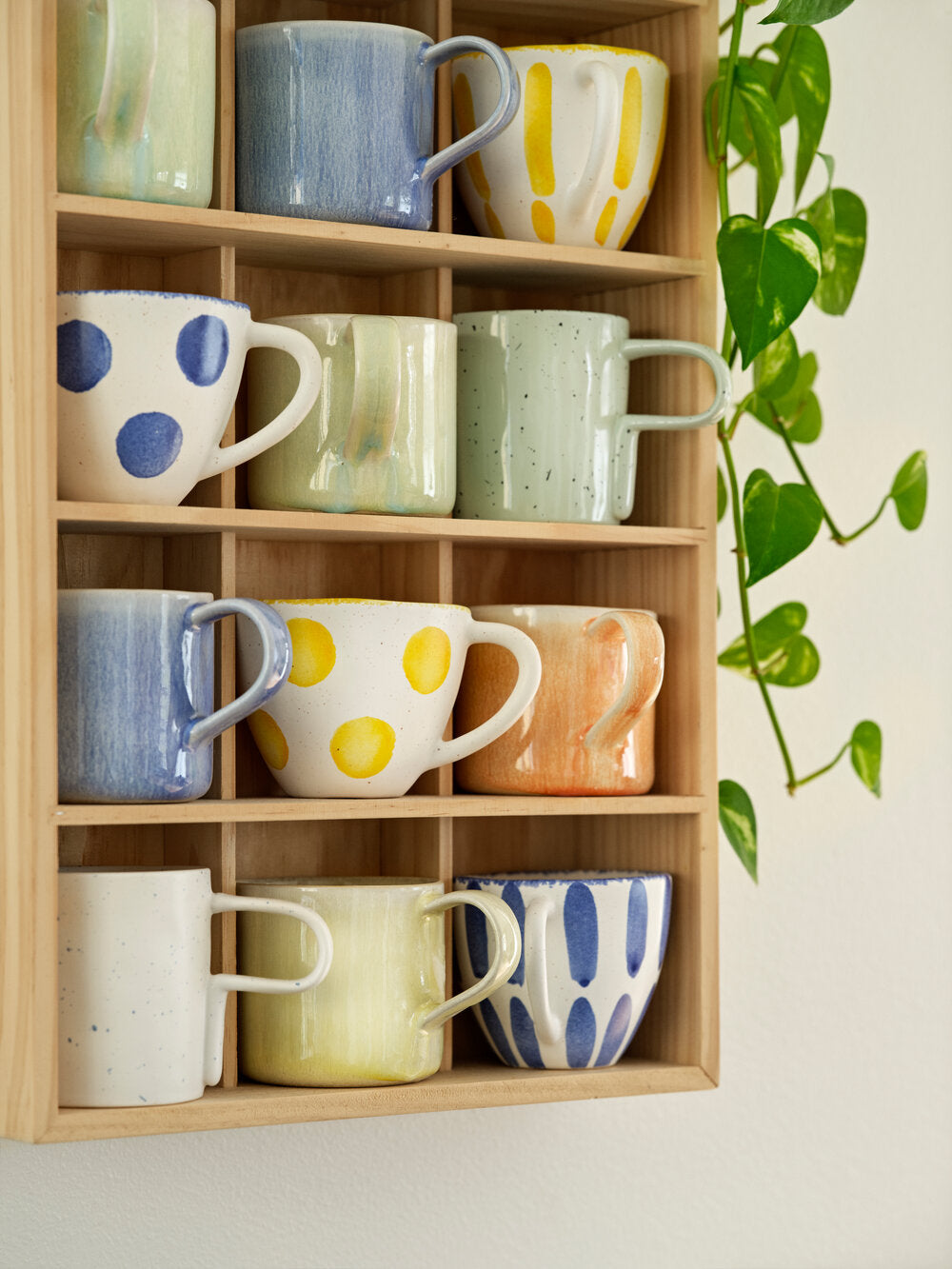 Splash krus, blå - H:9,6cm.