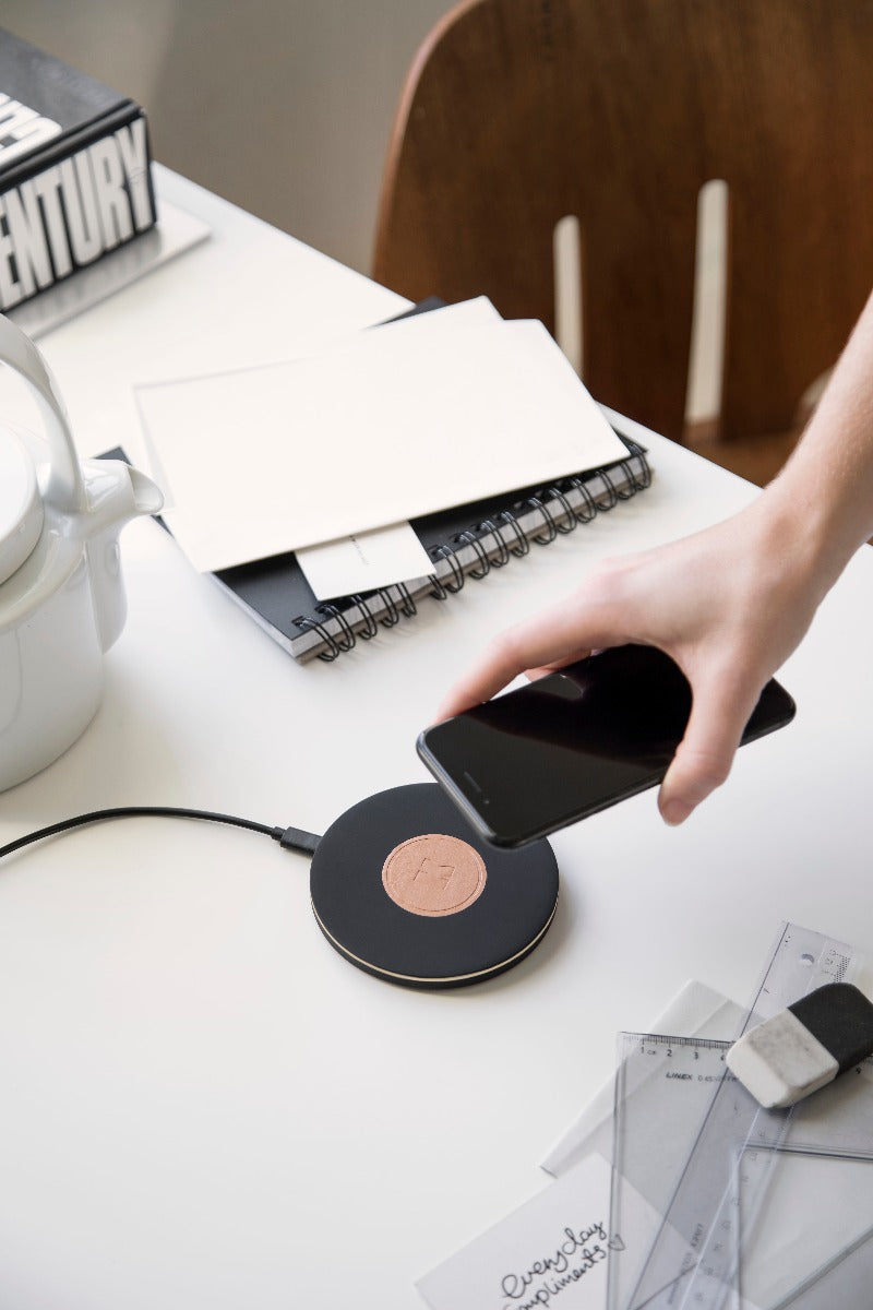 KREAFUNK wiCHARGE trådløs oplader, Watt 15 - sort - Bahne