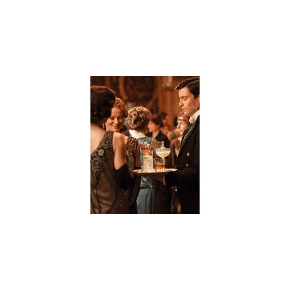 New Mags The Official Downton Abbey Cocktail Book - Bahne