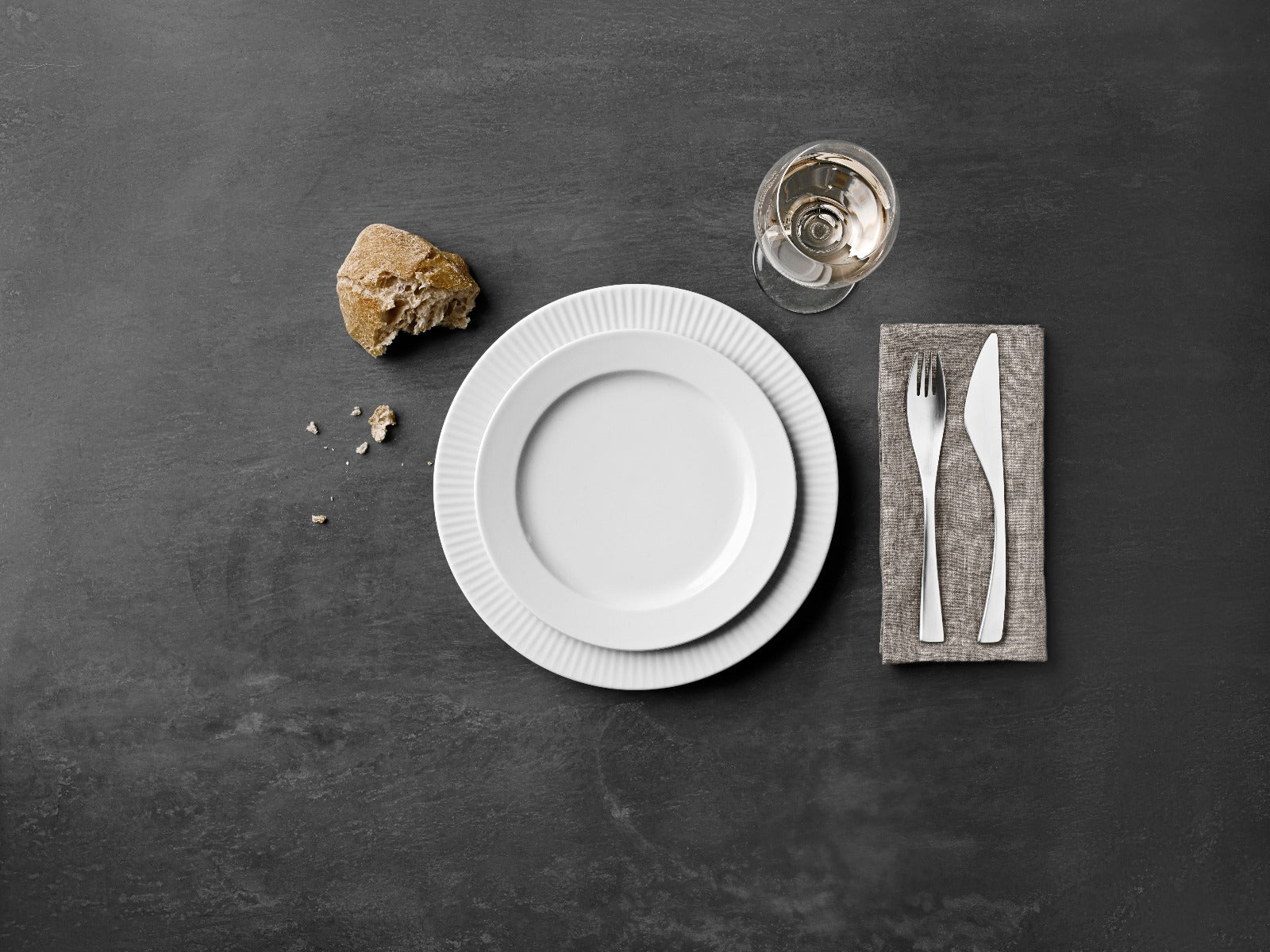 Eva Trio Legio Nova, middagstallerken - 28 cm. - Bahne