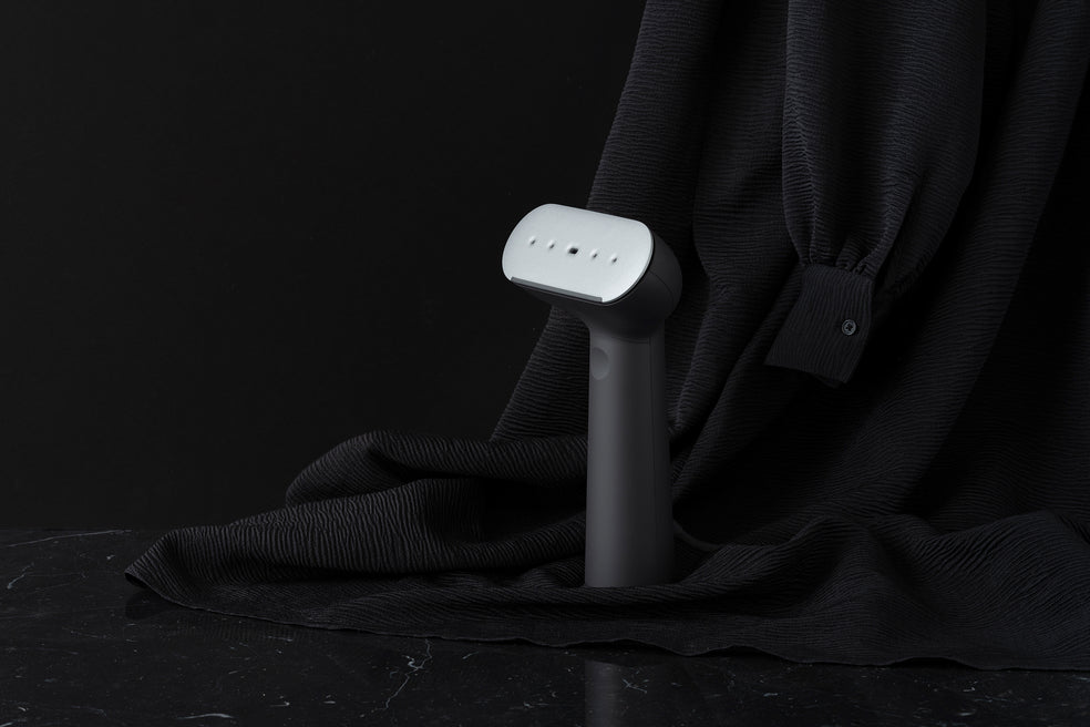 Steamery Cirrus No.3 Iron steamer - Charcoal - Bahne