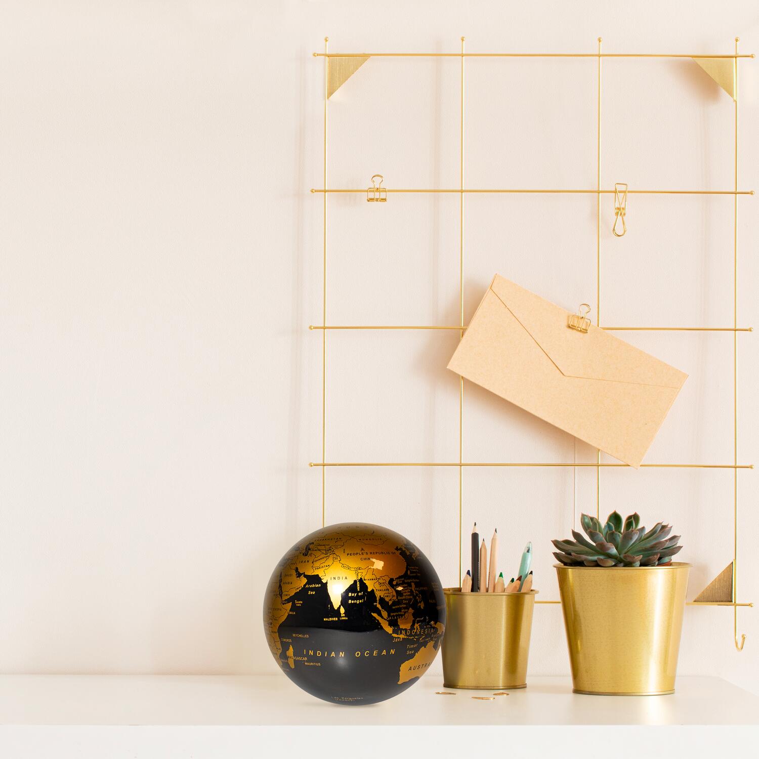 Globus - sort/guld