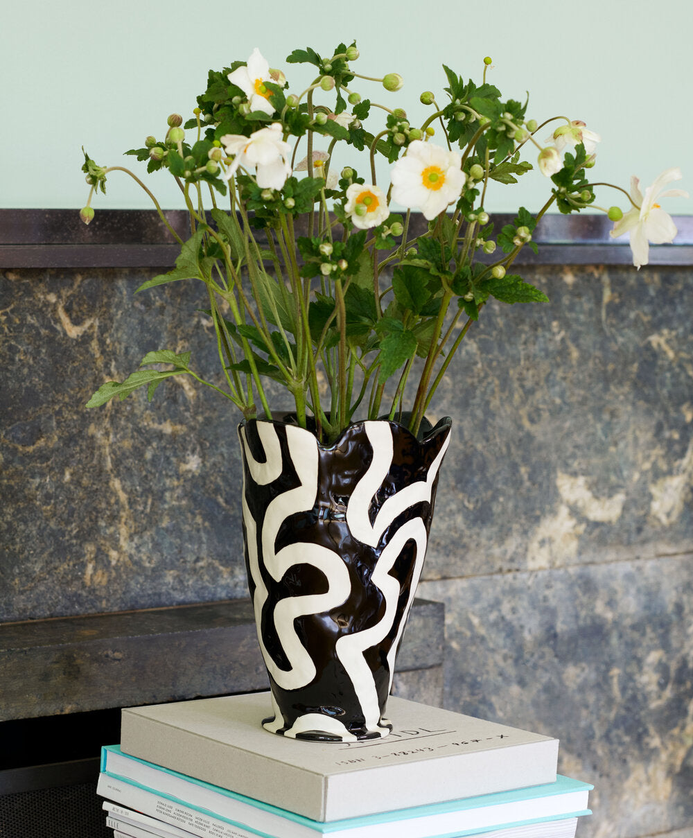Jessica Hans Shadow vase - sort/hvid