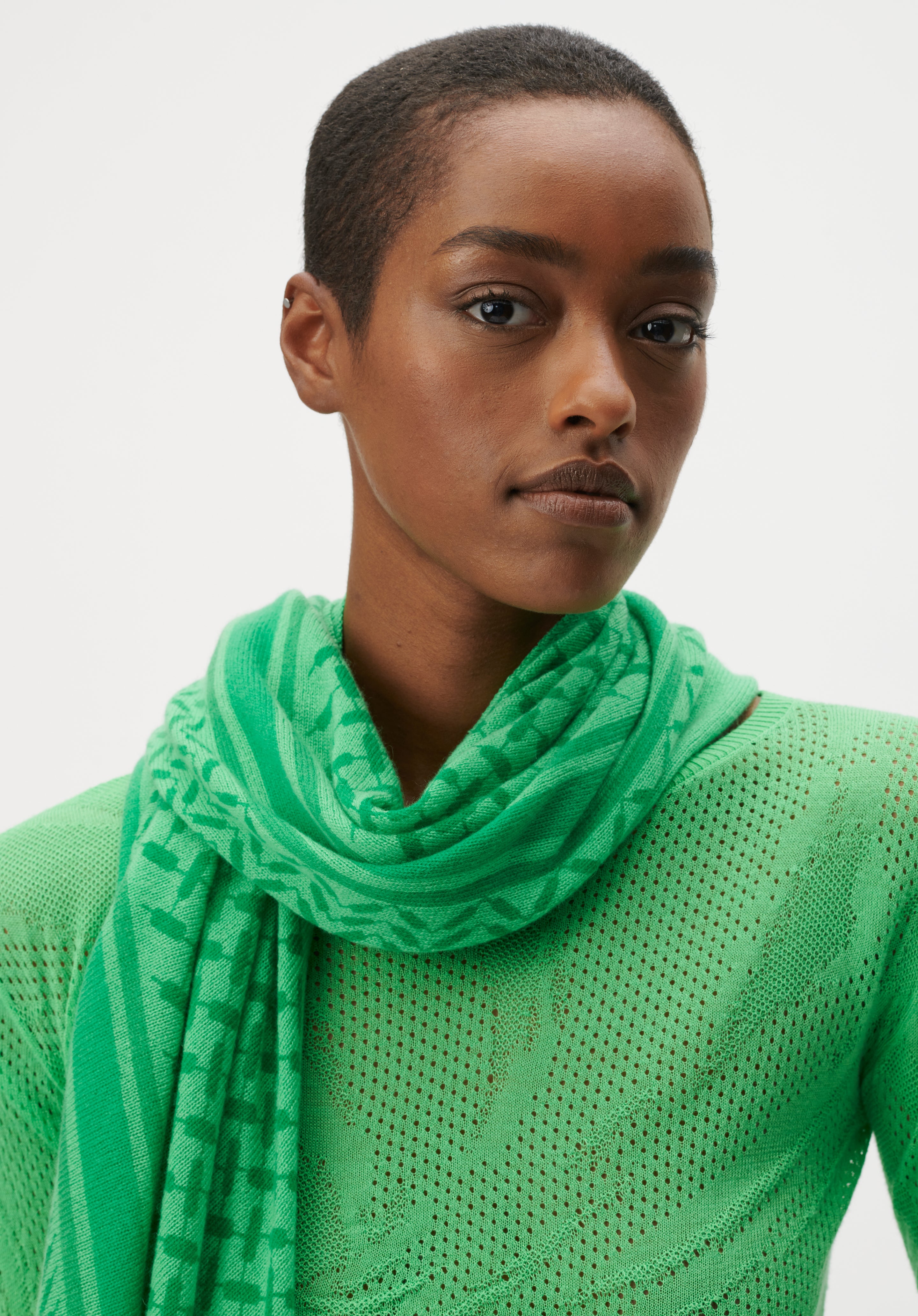 Triangle Trinity Classic M tørklæde - Dark Apple Green