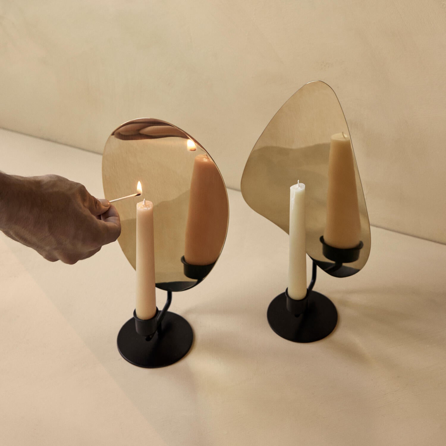 Flambeau lysestage, Black/Polished Brass - H34 cm.