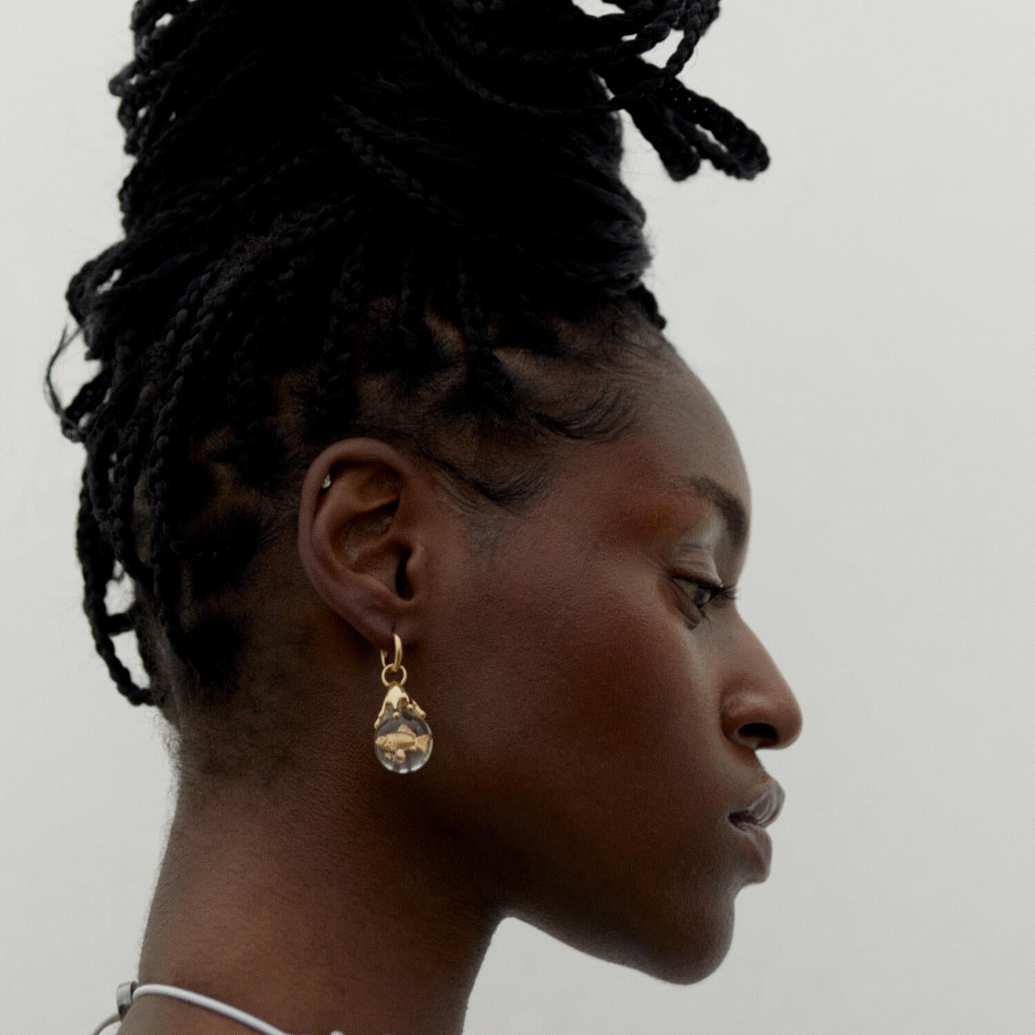 Slate 8 Huggie ørering - forgyldt