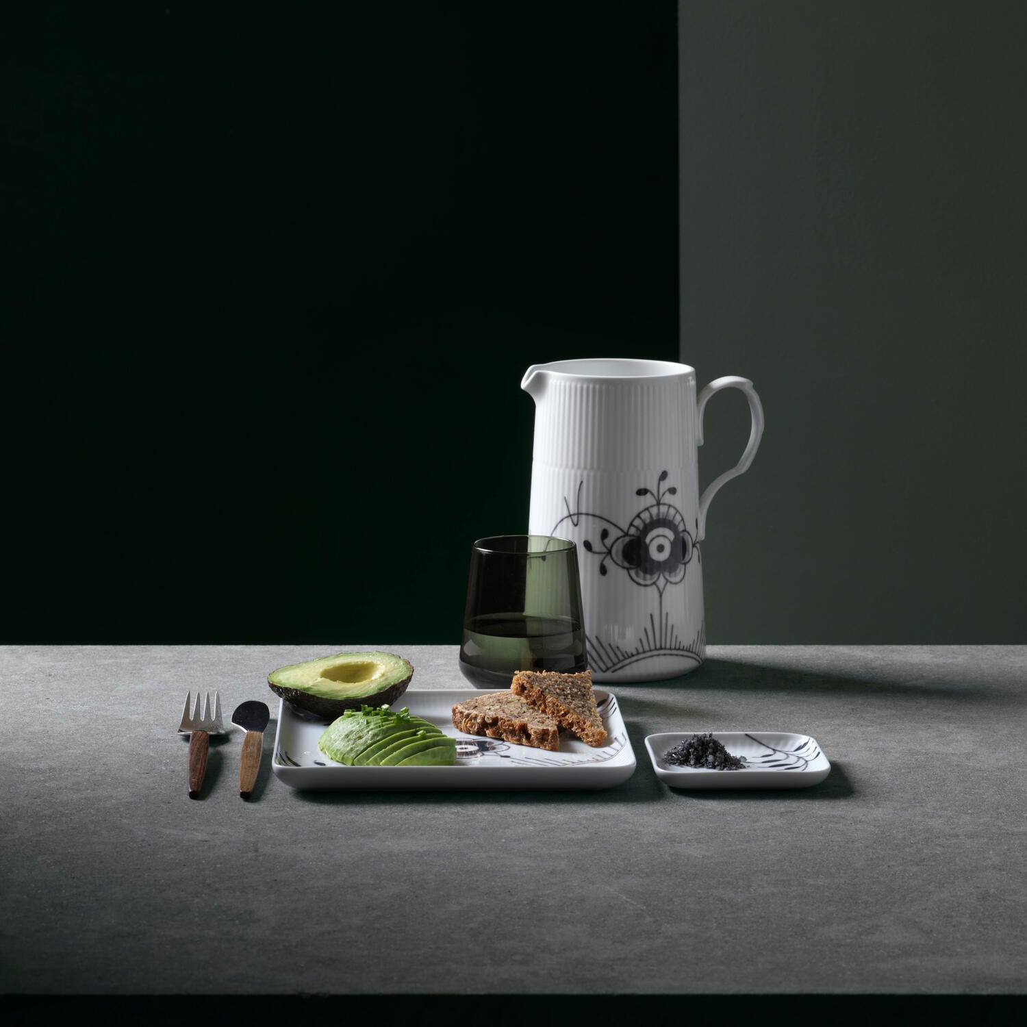 Sort Mega Riflet serveringsbræt - L15,5 cm