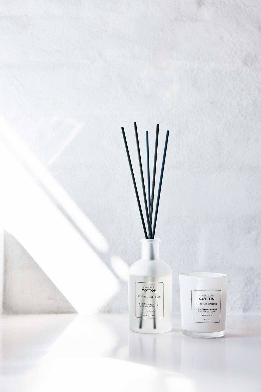 Lys og duftpinde sæt - hvid