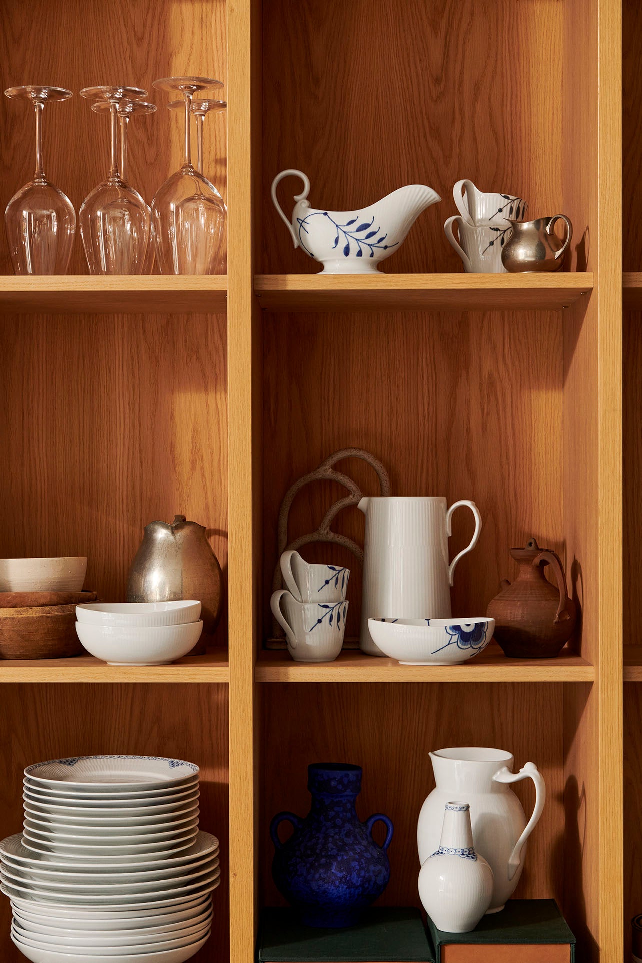 Hvid Riflet oval skål 2-pak - 37 cl.