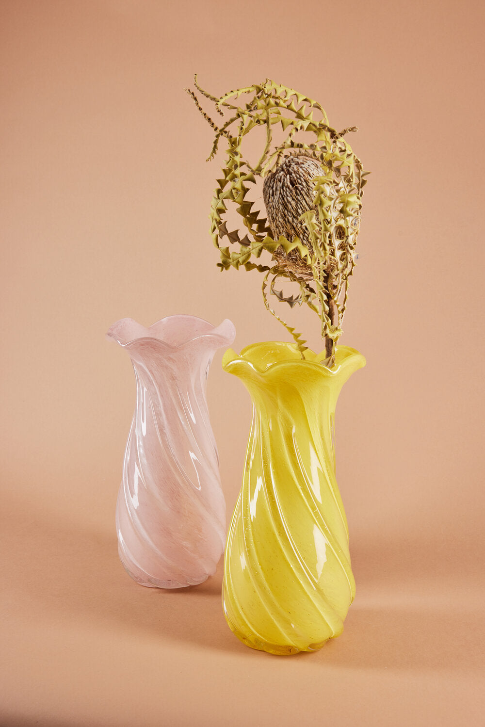 Tulip vase, Rose - H31 cm.
