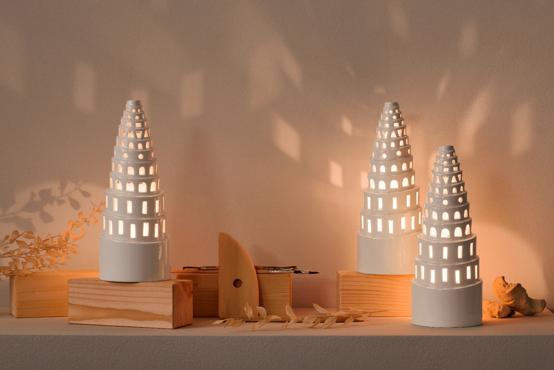 Urbania Babel lyshus, Hvid - H: 22,5