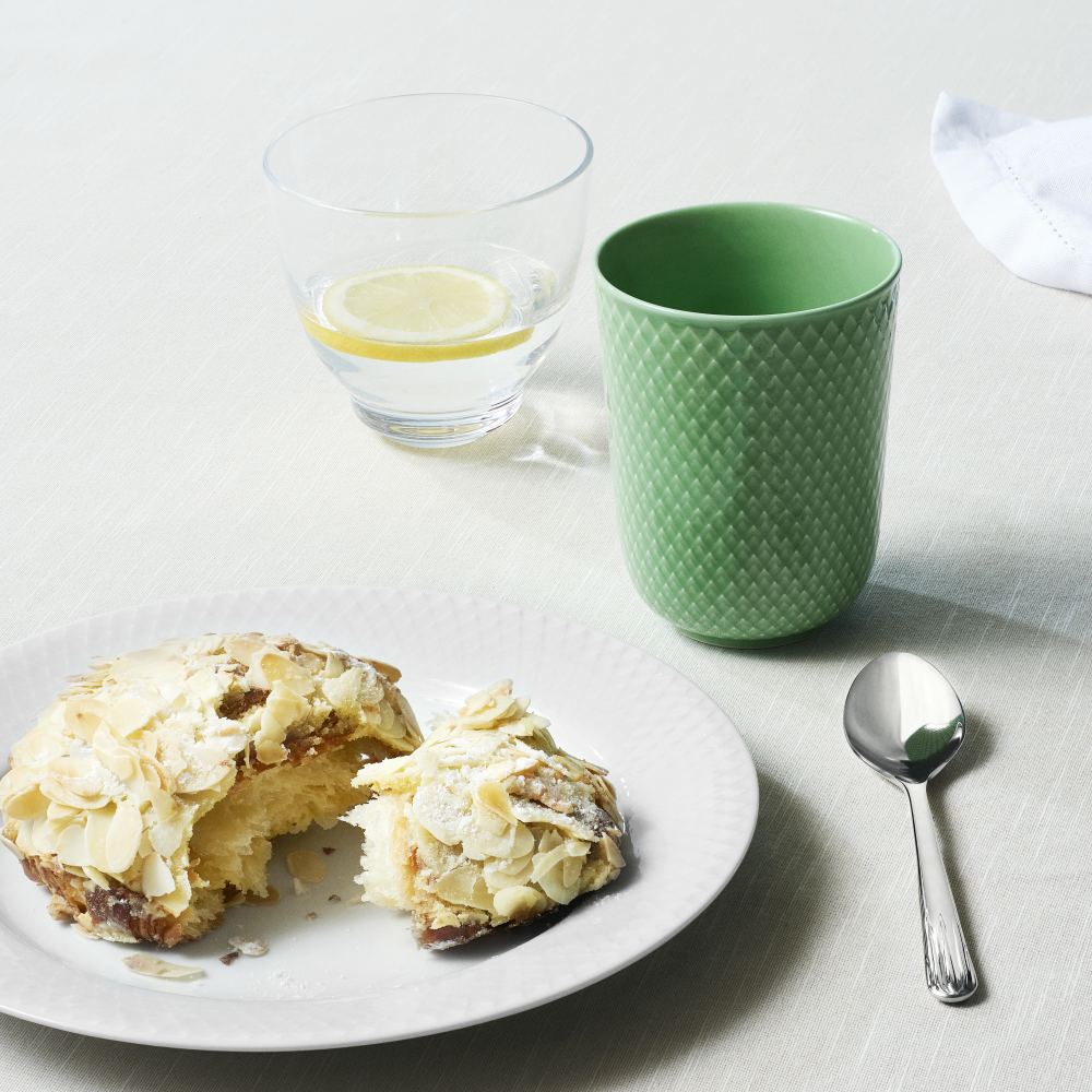 Lyngby Porcelæn Rhombe krus, grøn - 33 cl. - Bahne