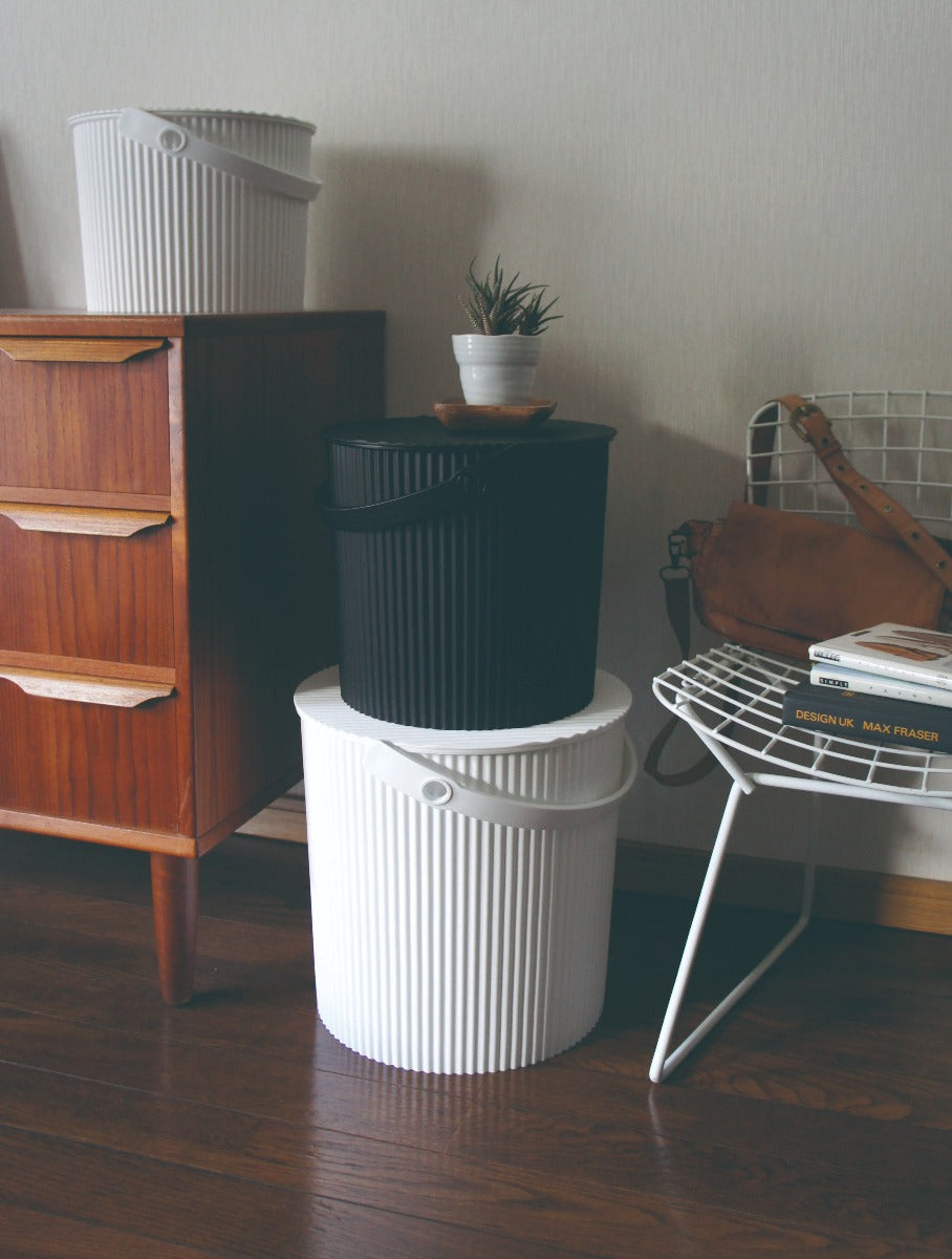 Omnioutil Japansk spand, navy - 8 L. - Bahne